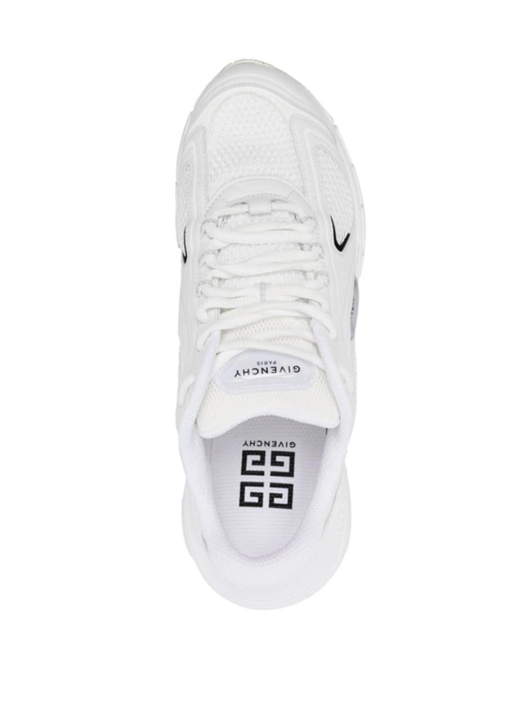 GIVENCHY Sneakers In White Product Image