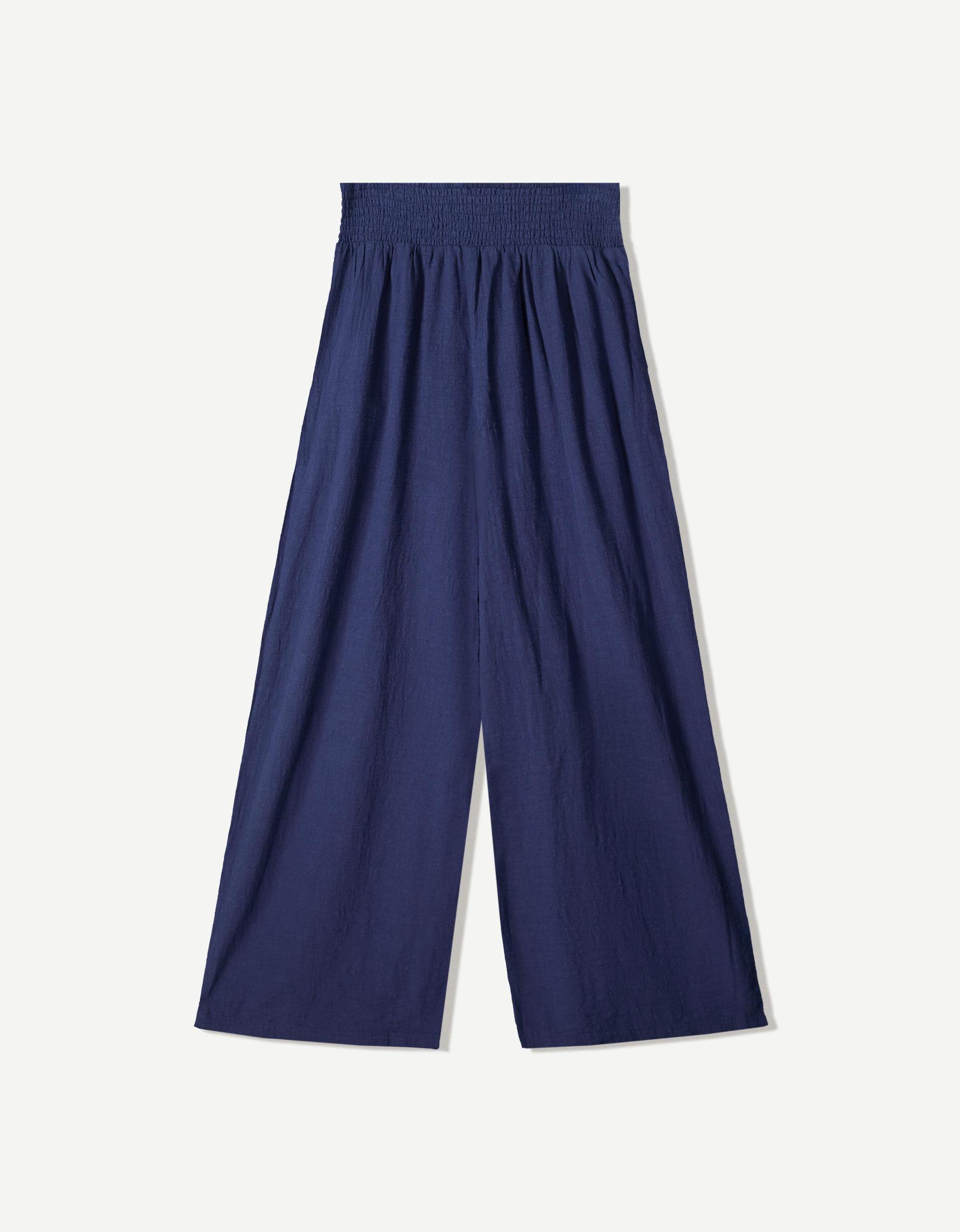 Rustic wide-leg pants with darts Product Image