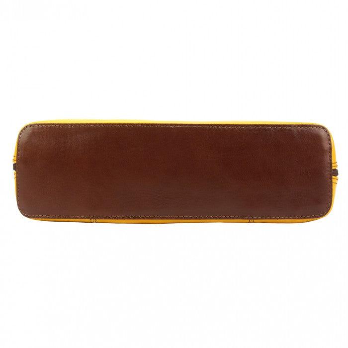 Staci Leather Shoulder Bag Product Image