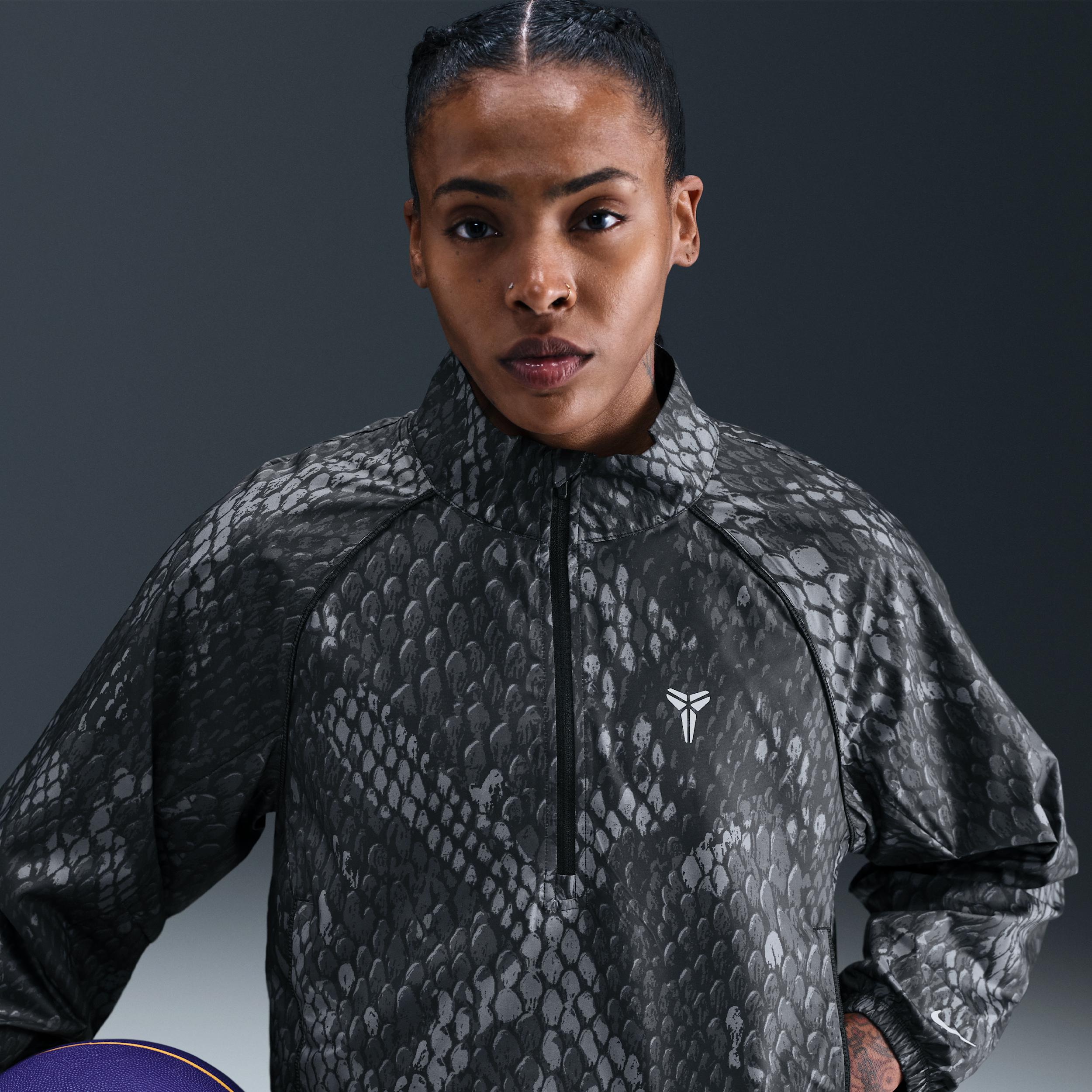 Nike Womens Kobe Lightweight Woven Jacket | IB2718-010 Product Image