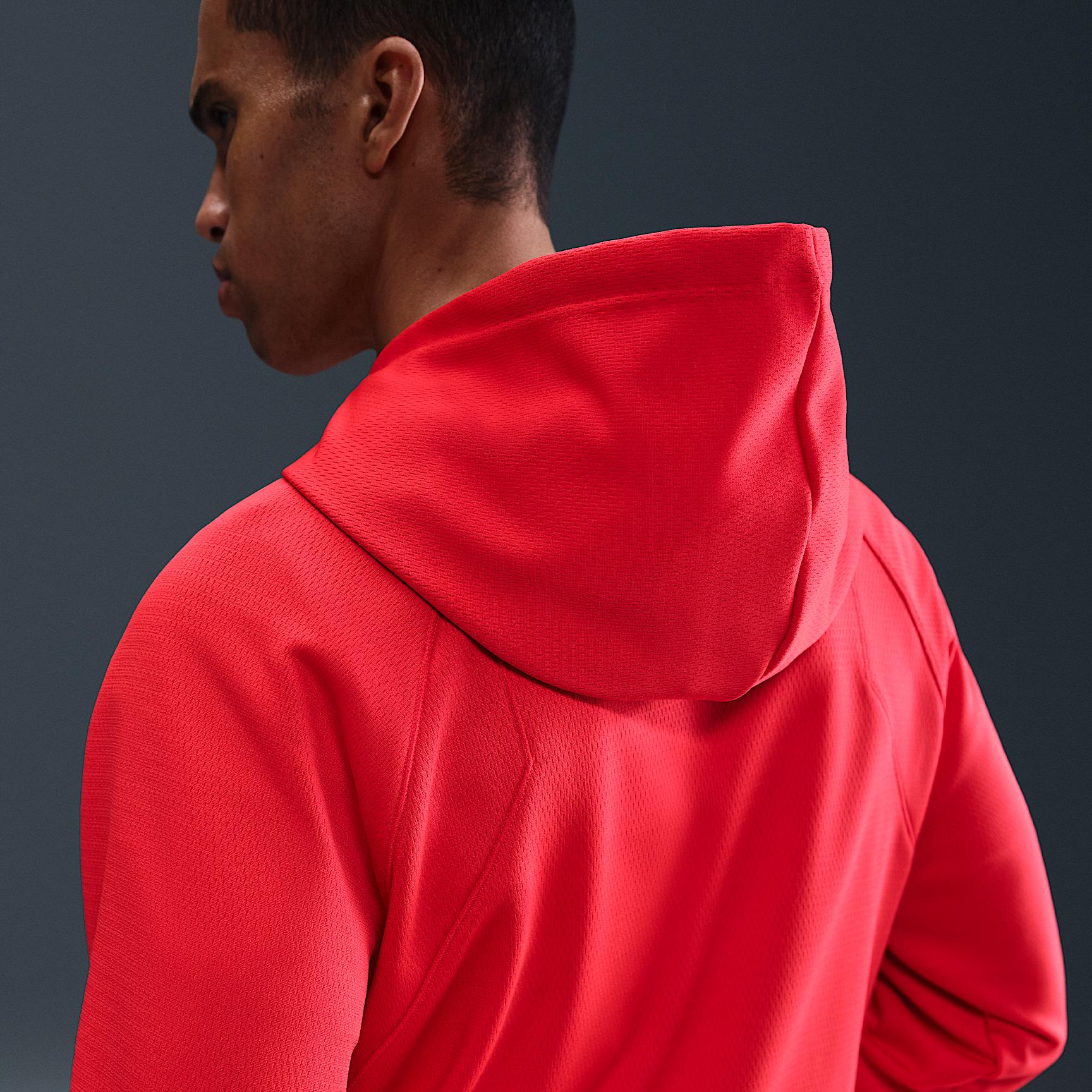 Nike Men's Kobe Therma-FIT Pullover Hoodie Product Image