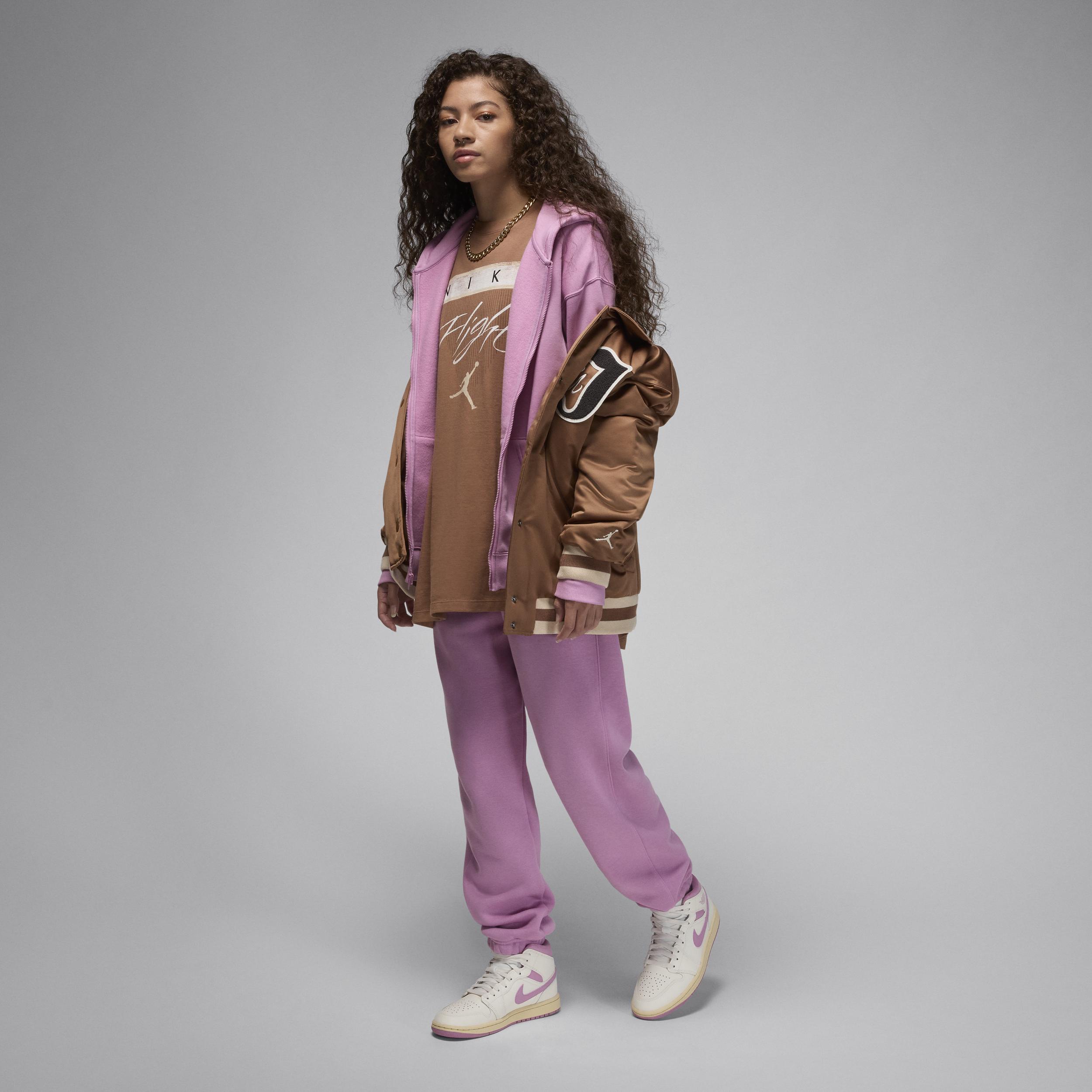 Women's Air Jordan 1 Mid Shoes Product Image