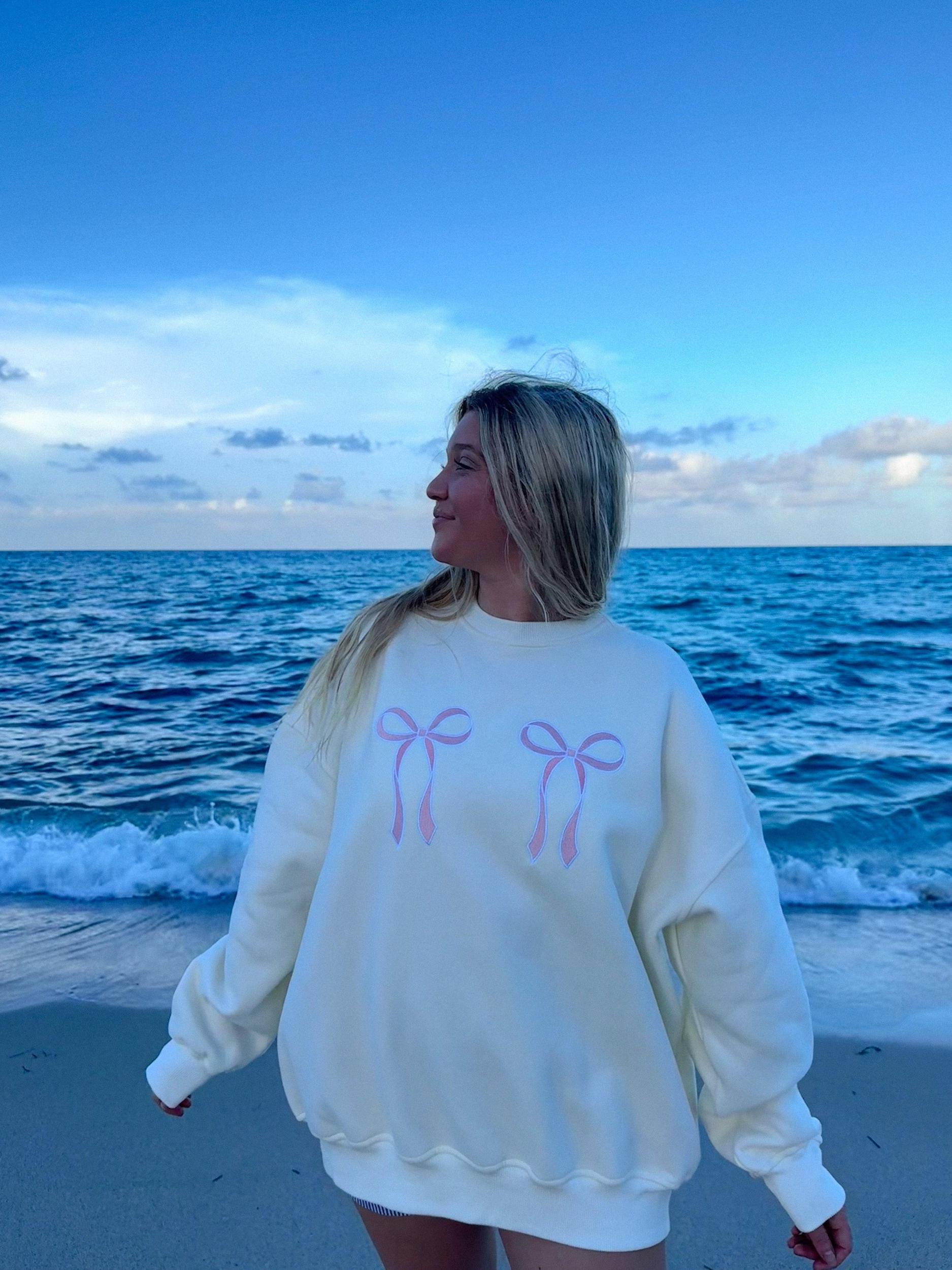 Pink Embroider Bow Sweatshirt Product Image