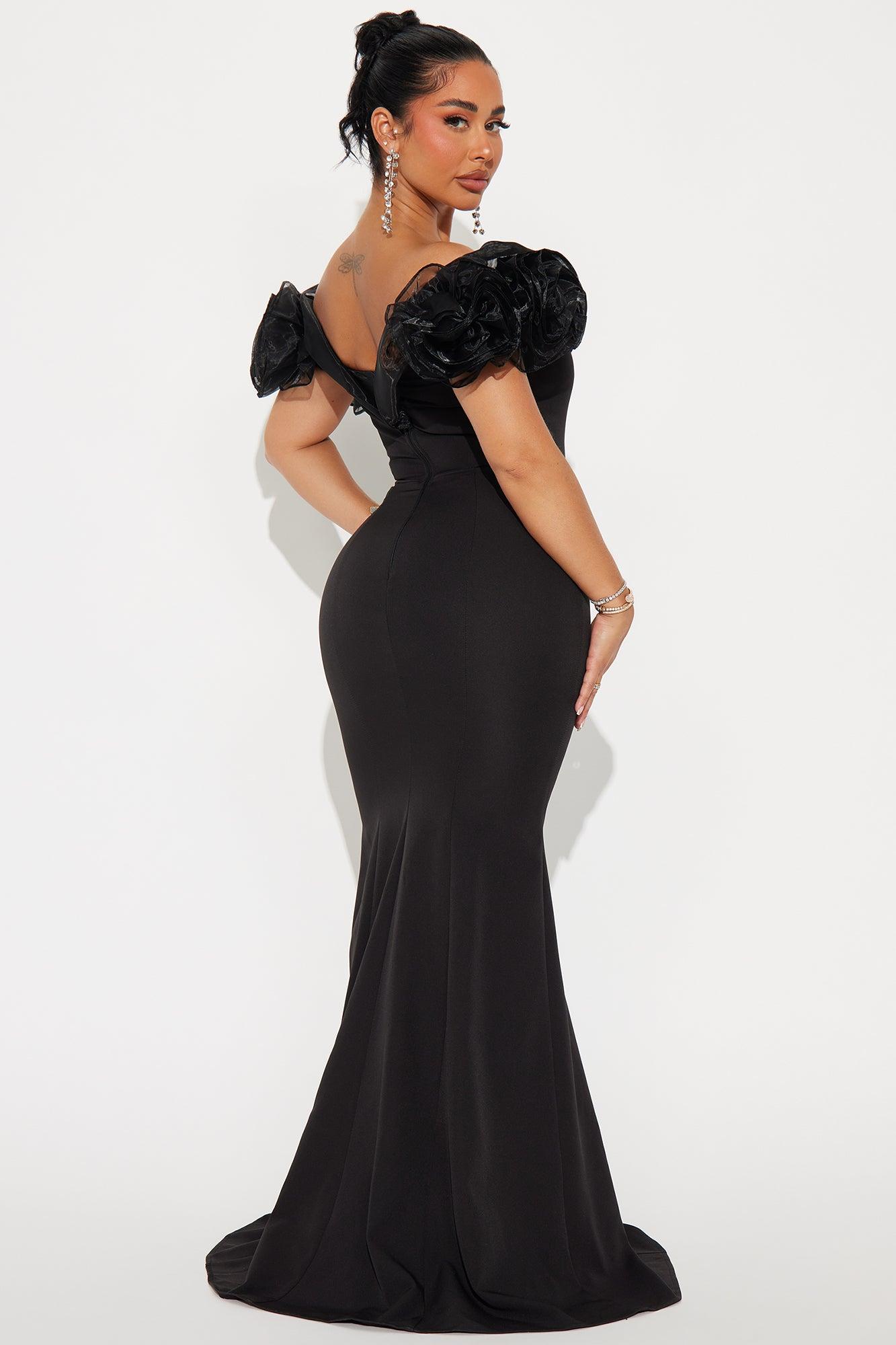 Georgina Off Shoulder Gown - Black Product Image