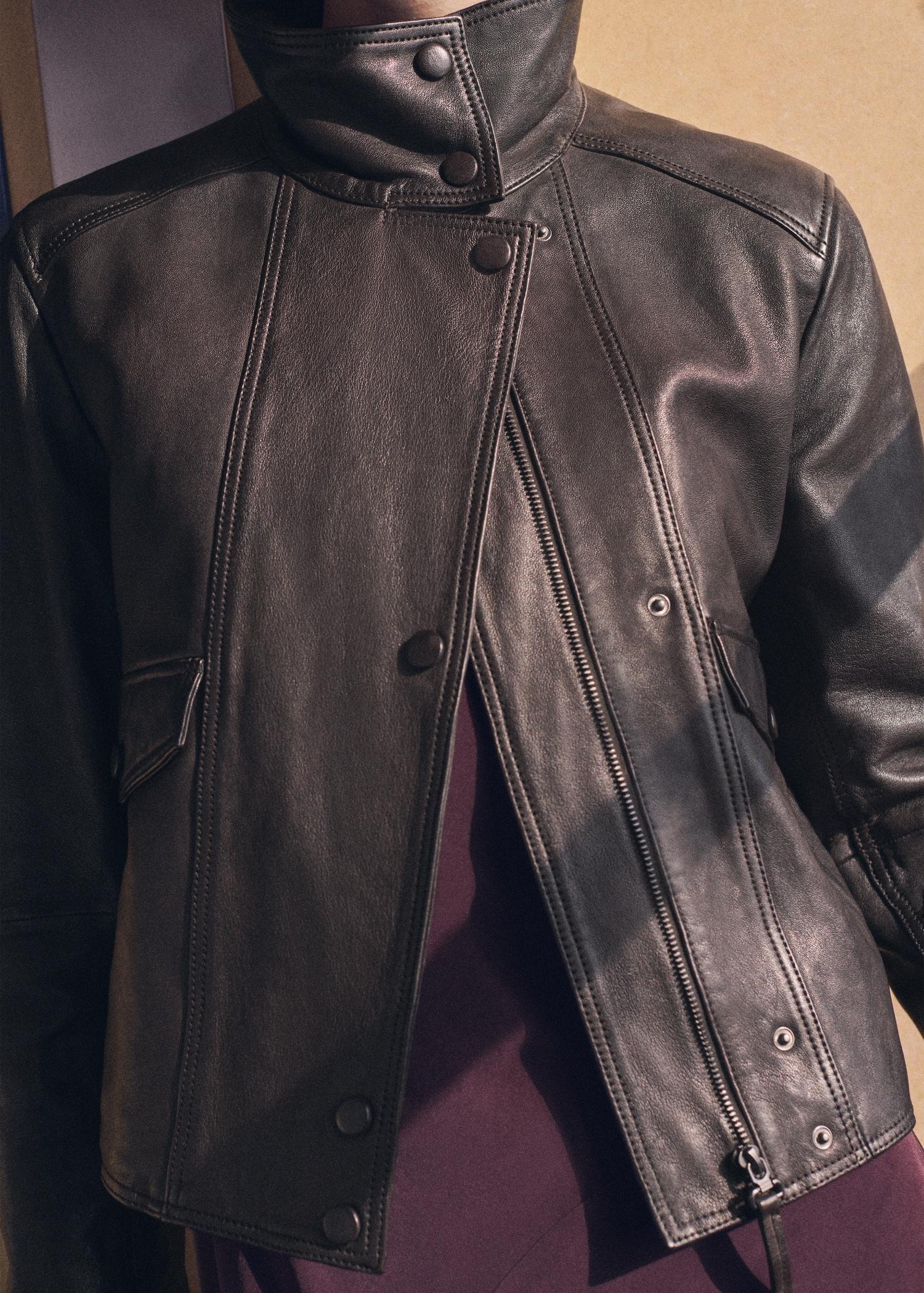 Pockets leather jacket - Women | MANGO USA Product Image