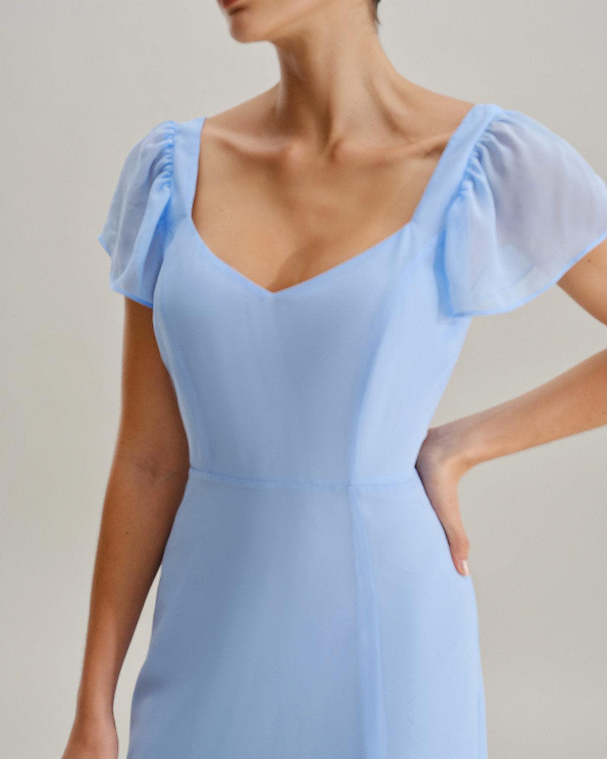 Blue Sweetheart Neck Chiffon Maxi Dress Product Image