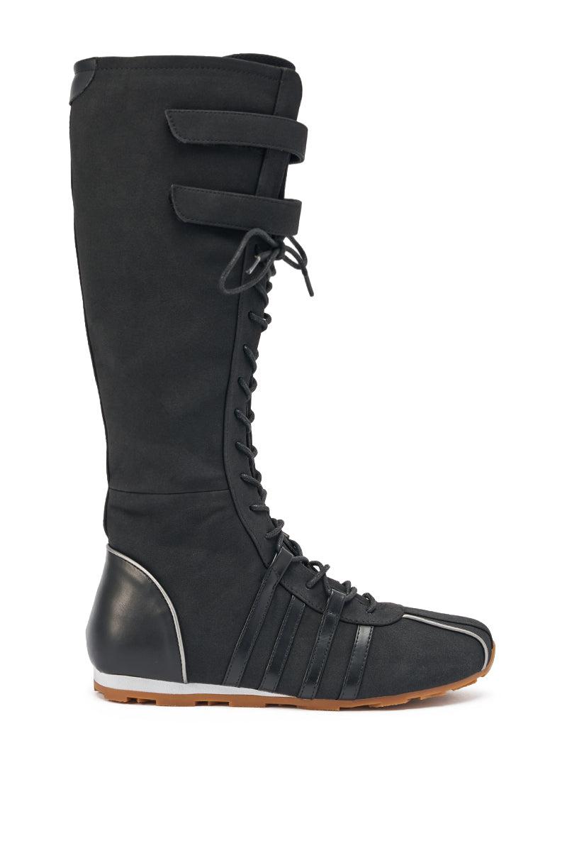 AZALEA WANG OZZY BLACK FLAT SNEAKER Product Image