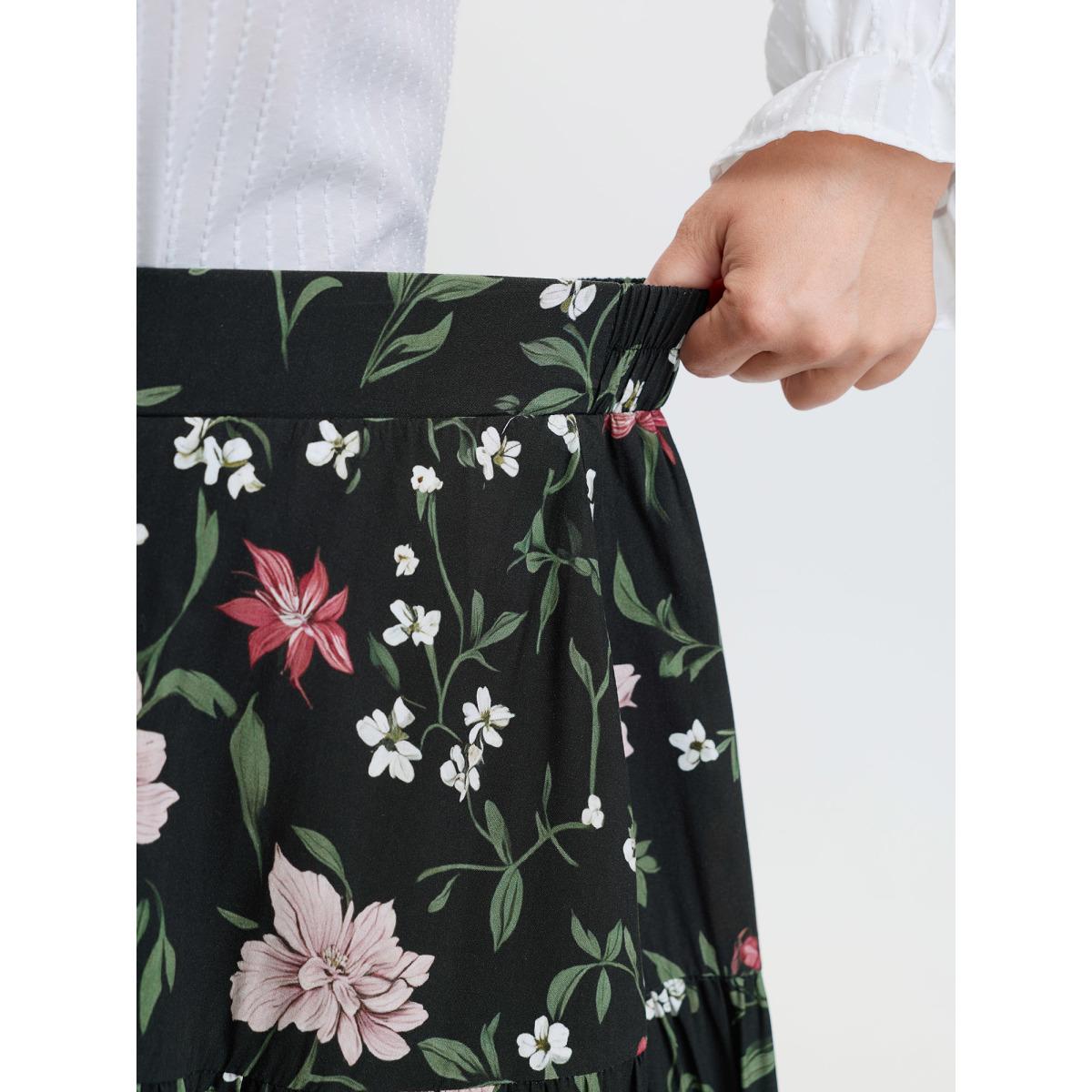 Plus Size Floral Print Stretchy Waistband Maxi Skirt Women Black Romantic No stretch Side seam pocket Elegant Skirts BloomChic 12/L Product Image