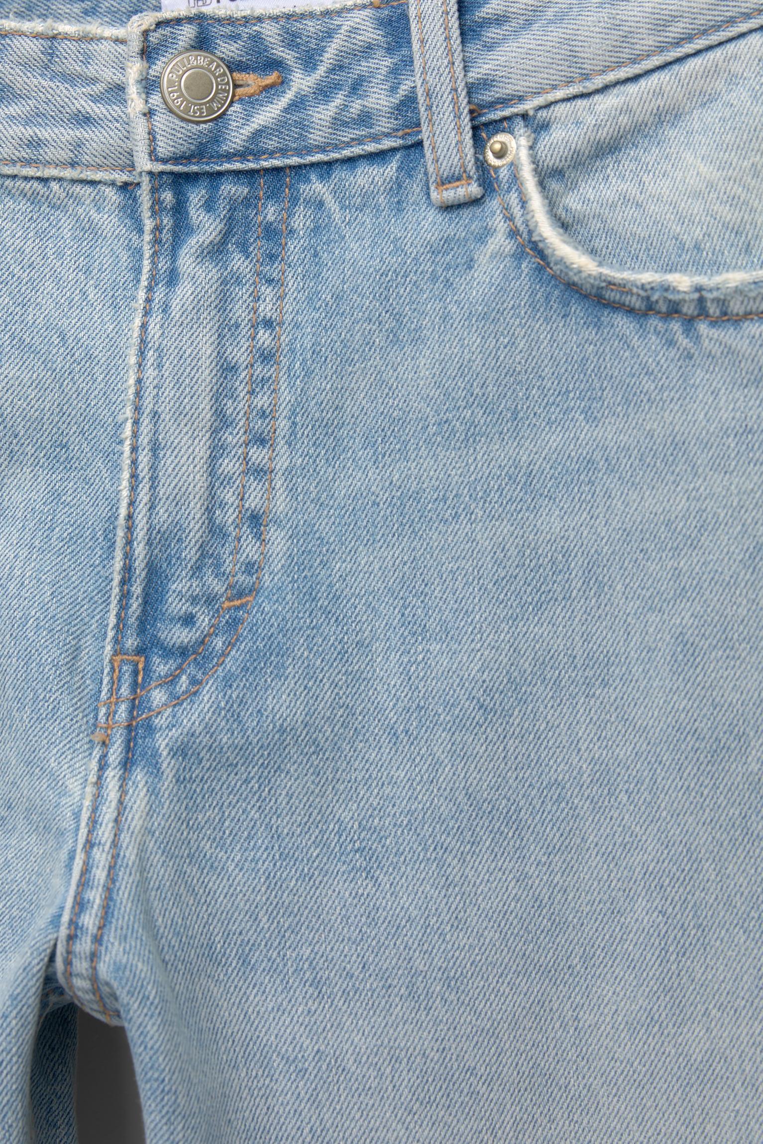 Mid-rise straight-leg jeans Product Image