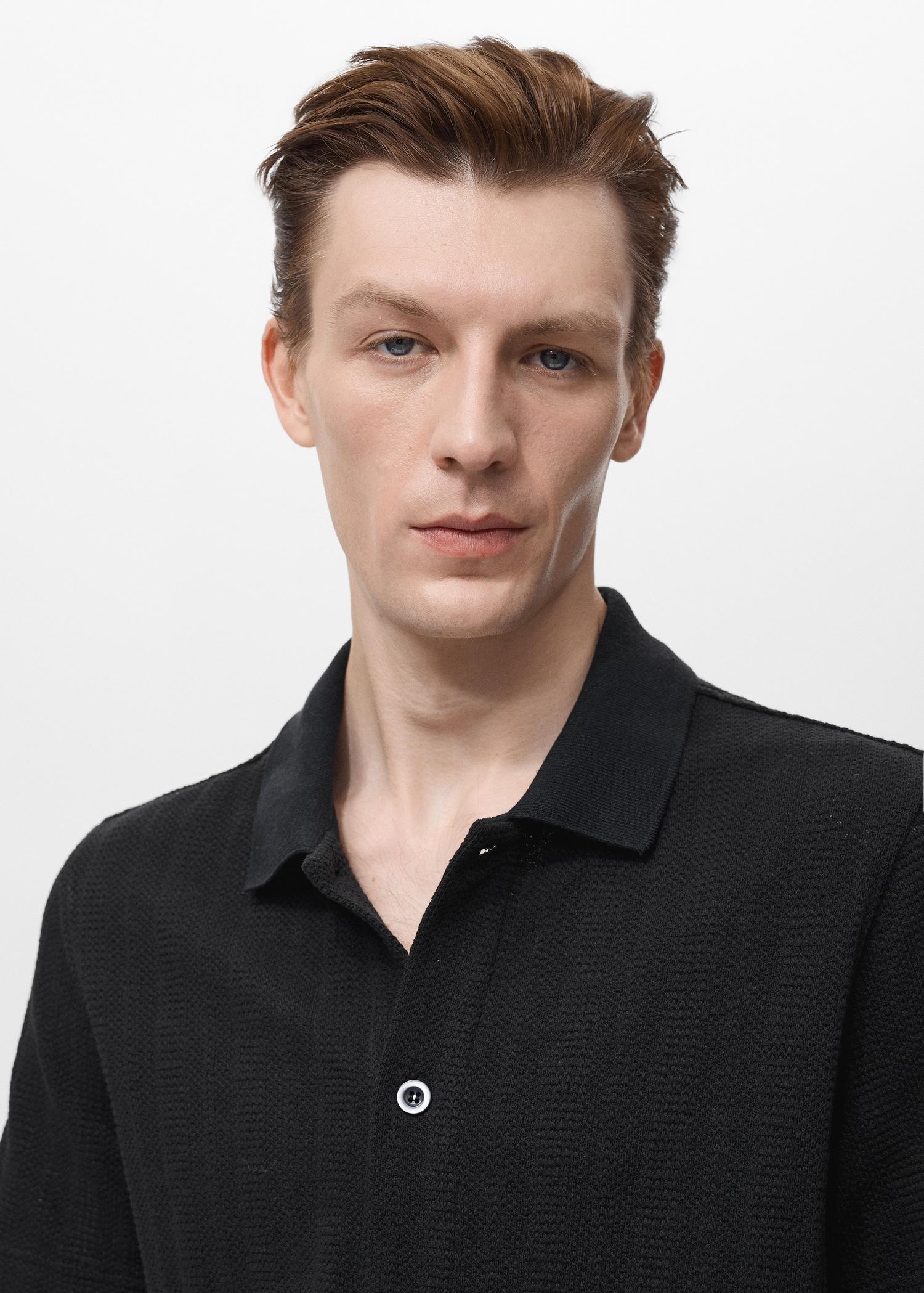 Structured knitted shirt - Men | MANGO USA Product Image