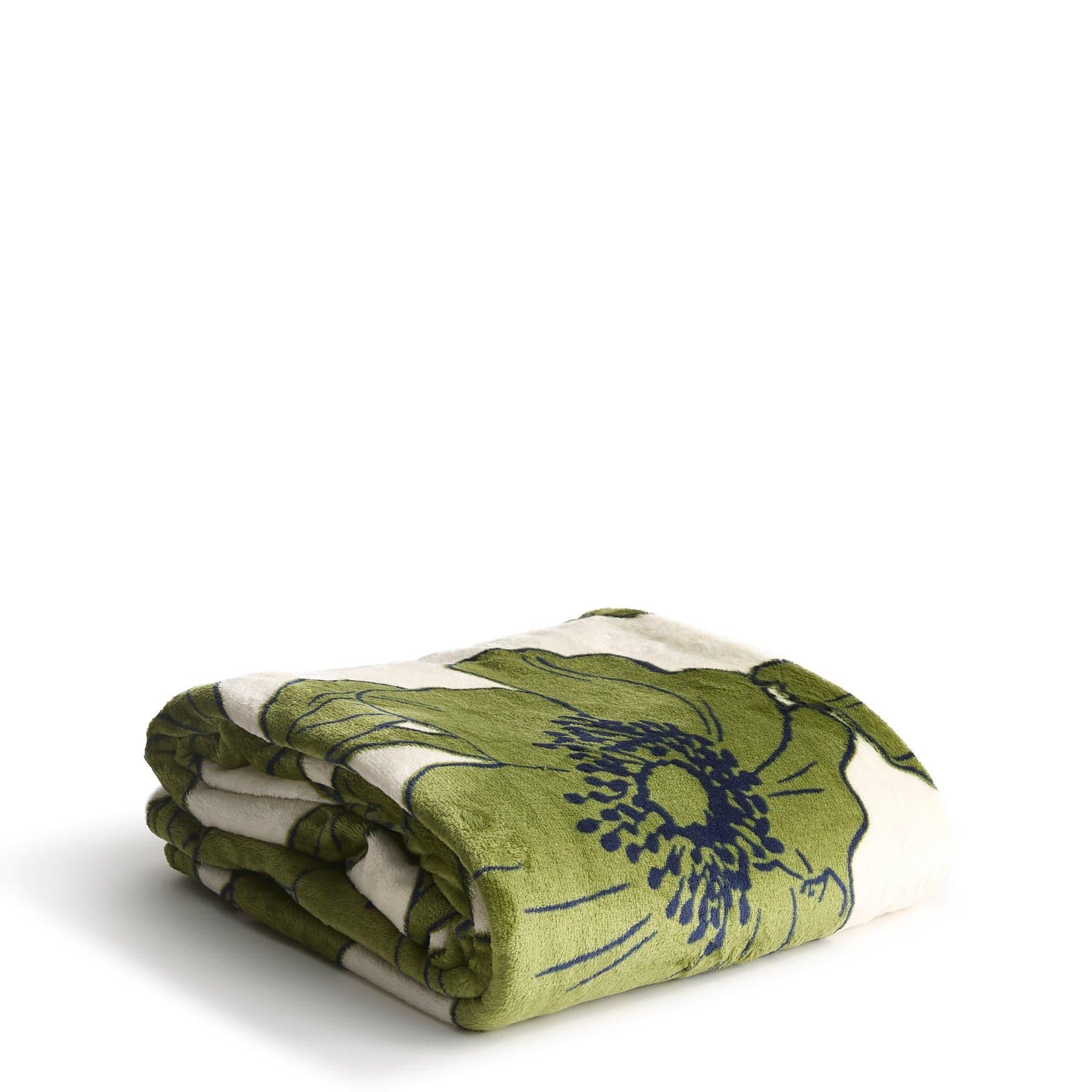 Plush Throw Blanket Product Image