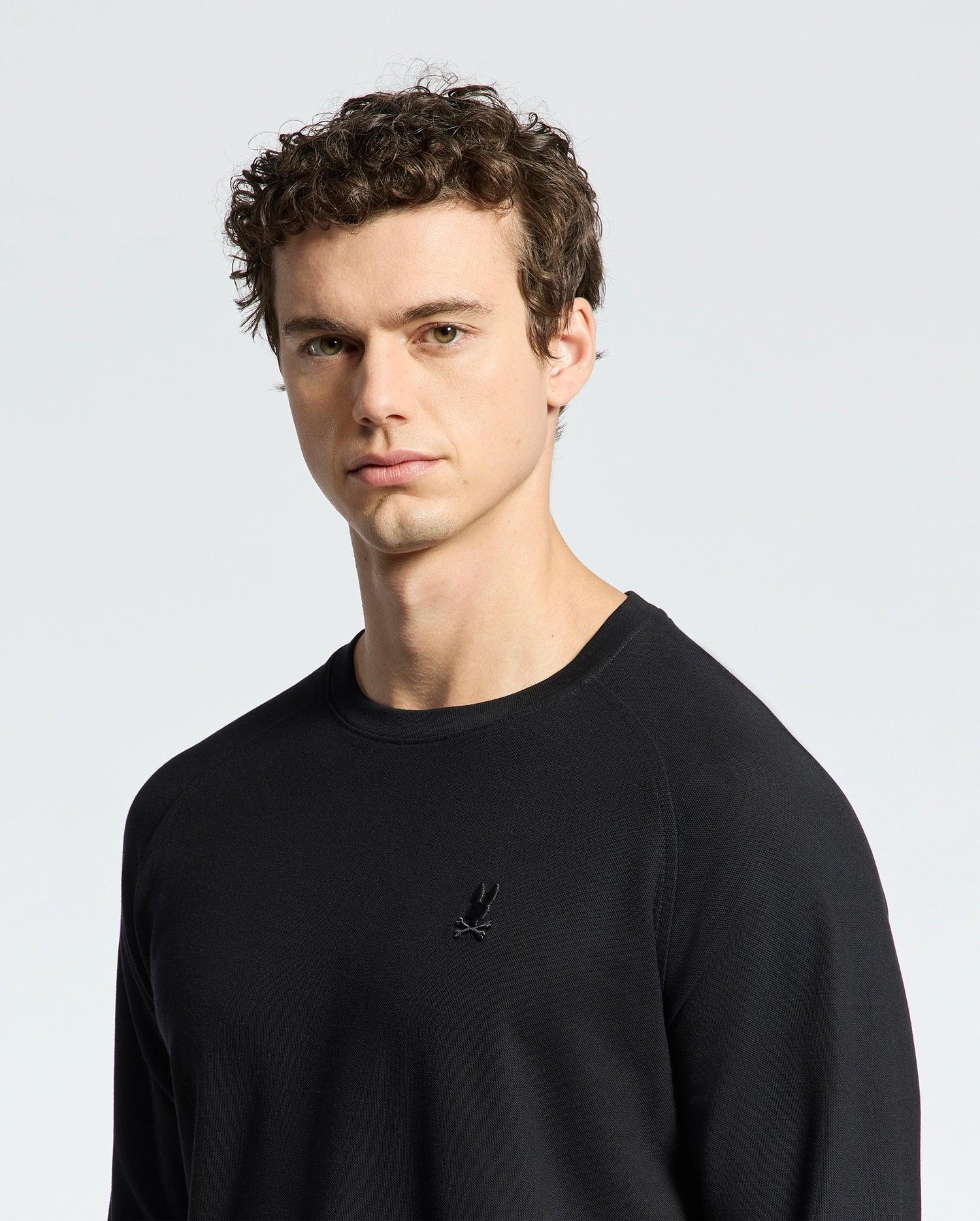 MENS TAYLOR PIQUE LONG SLEEVE TEE - B6T580F200 Male Product Image