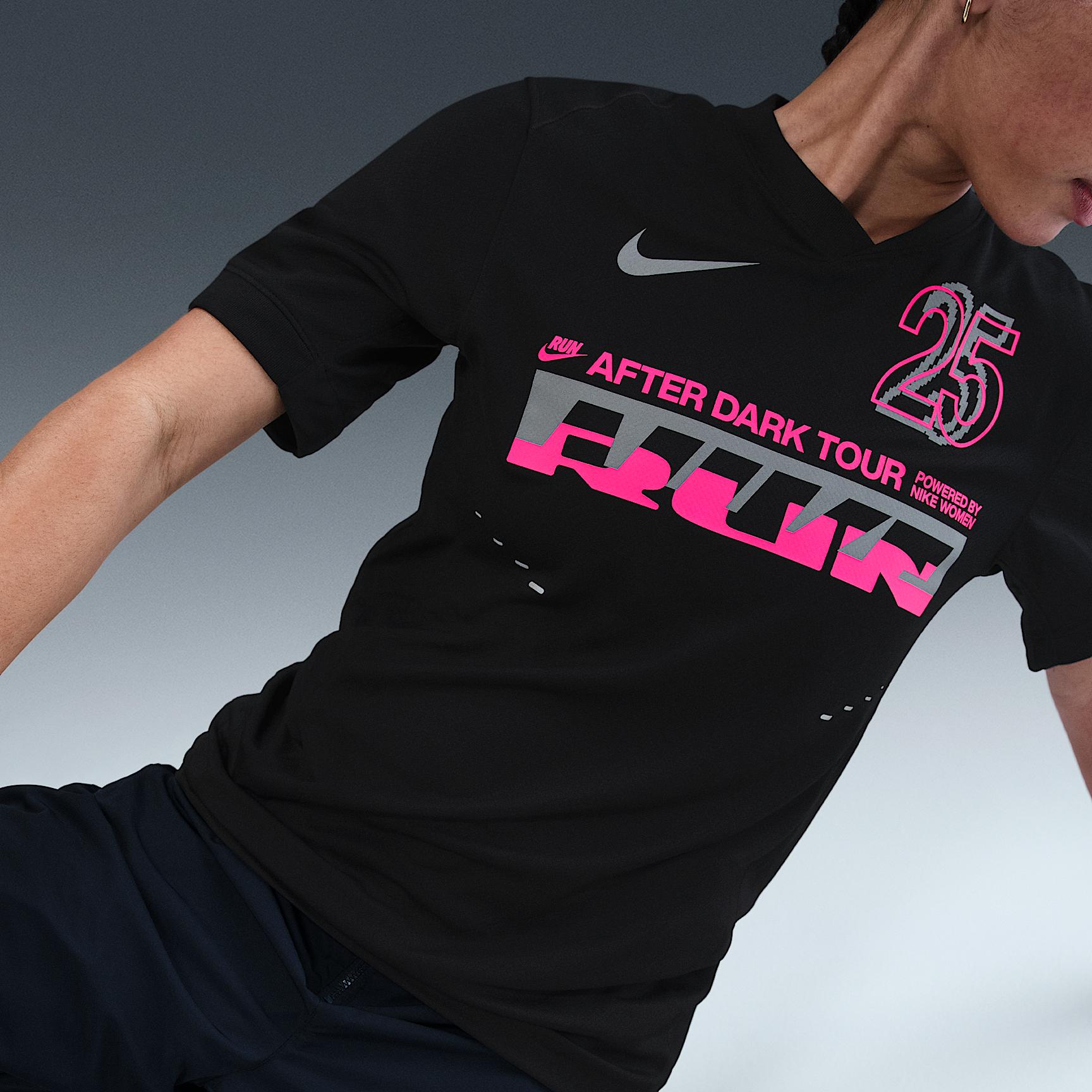 Nike After Dark Tour Women's Dri-FIT Graphic Running Jersey Product Image