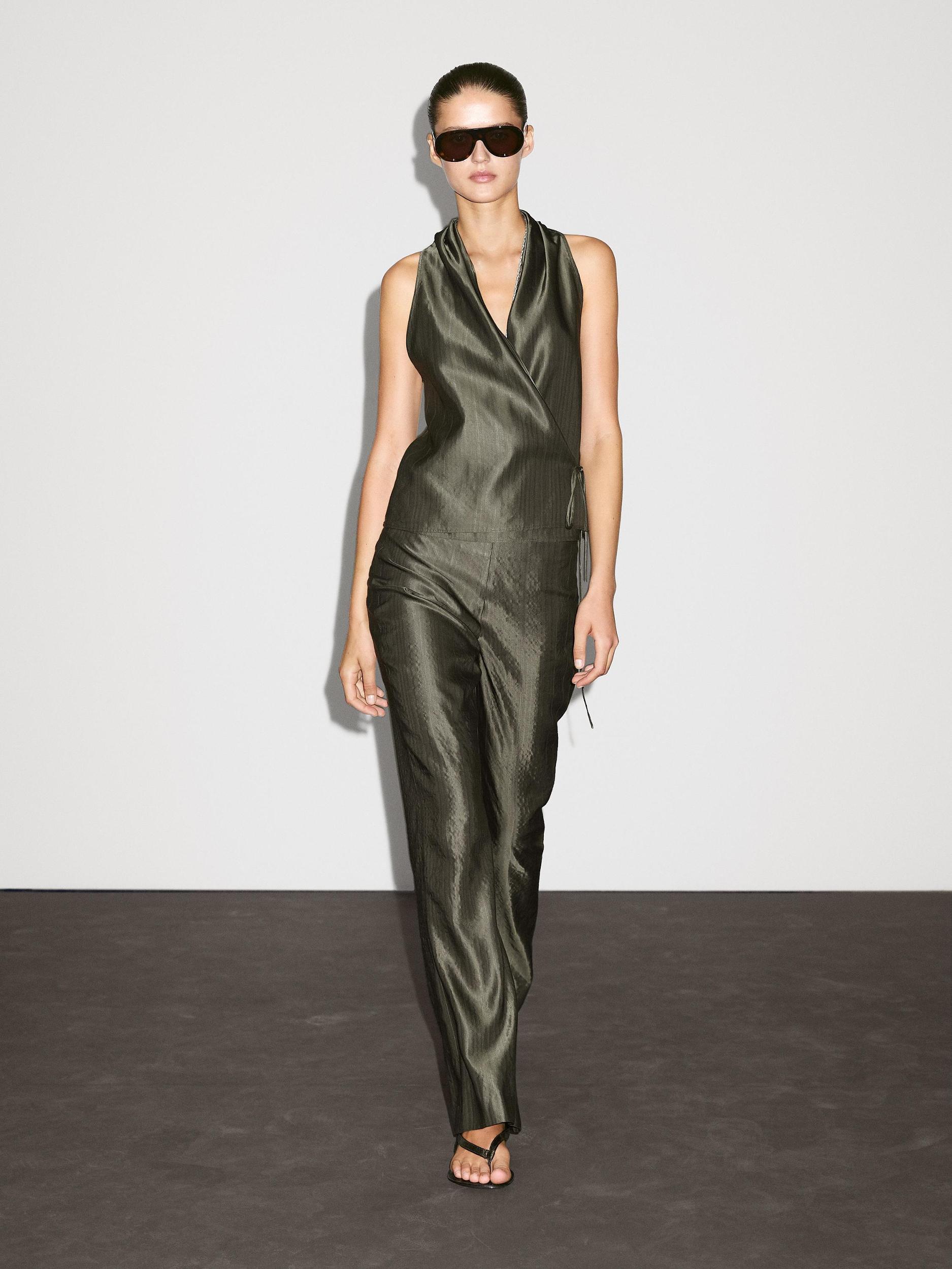 Mid-rise flared jacquard trousers Product Image