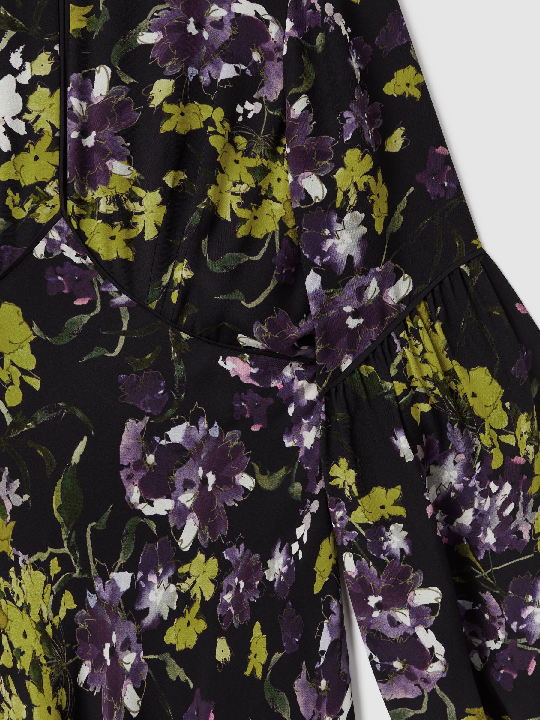 Florere Printed Blouson Sleeve Midi Dress in Dark Purple Product Image