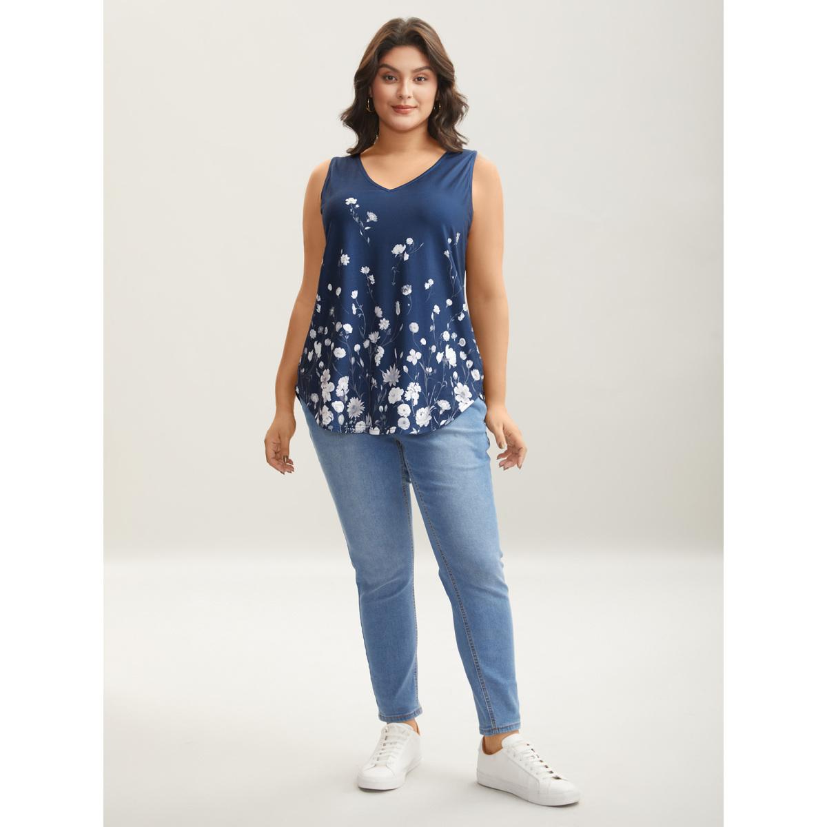 Plus Size Blooming Flowers Print Stretchy Vest Women Indigo Timeless Non V-neck Elegant Tank Tops Camis BloomChic 28/5X Product Image