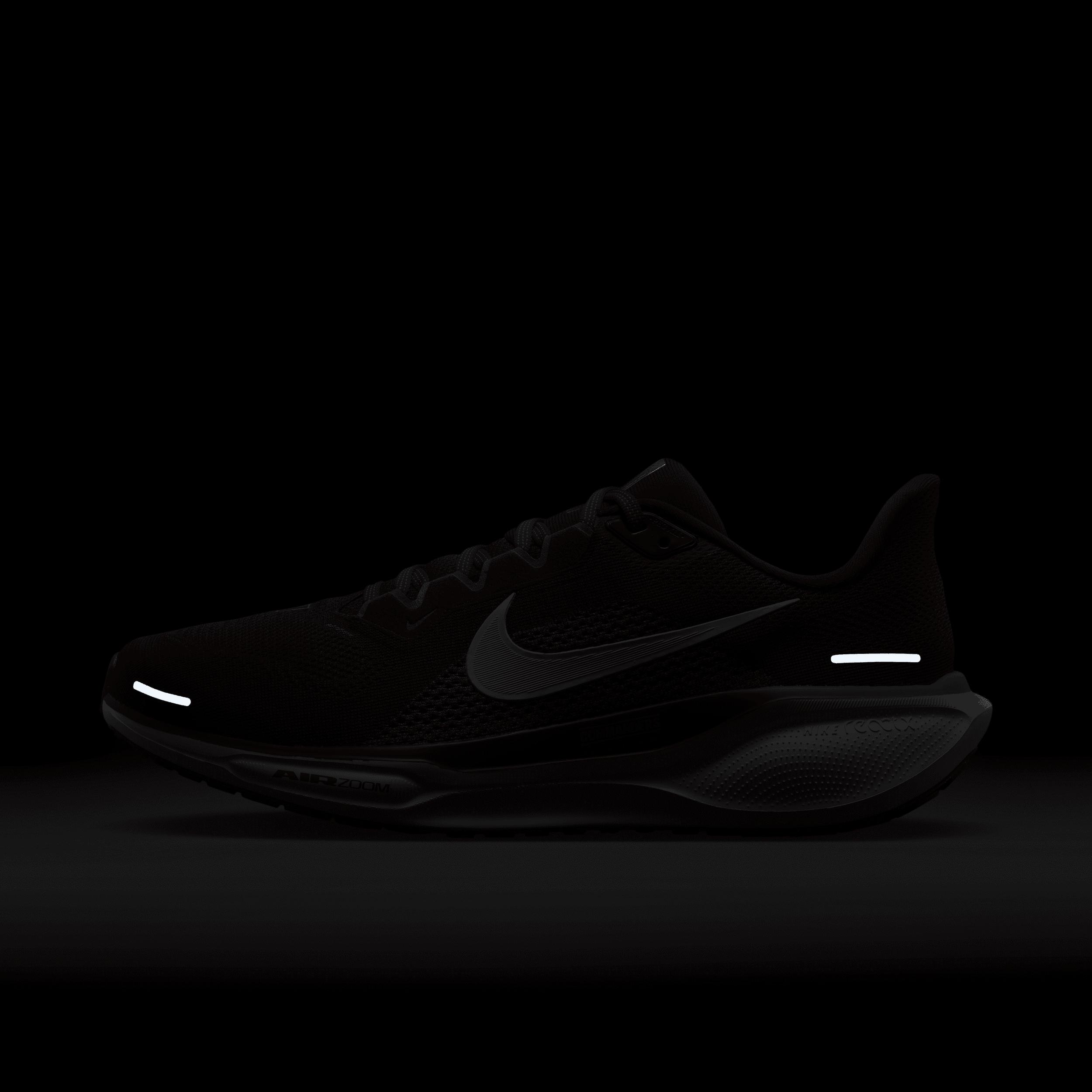 Nike Pegasus 41 NFL Washington Commanders Men's Road Running Shoes Product Image