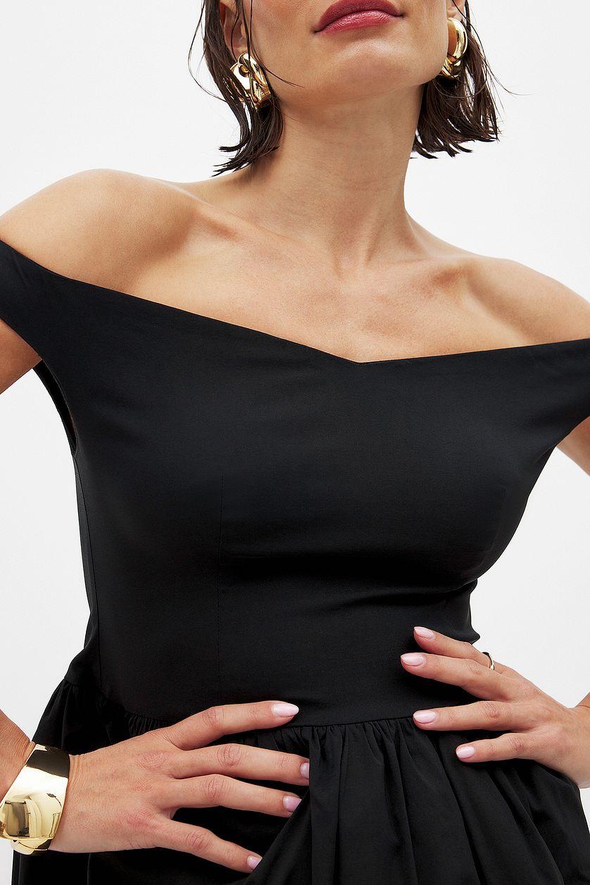 Woven Bare Shoulder Midi Dress Product Image