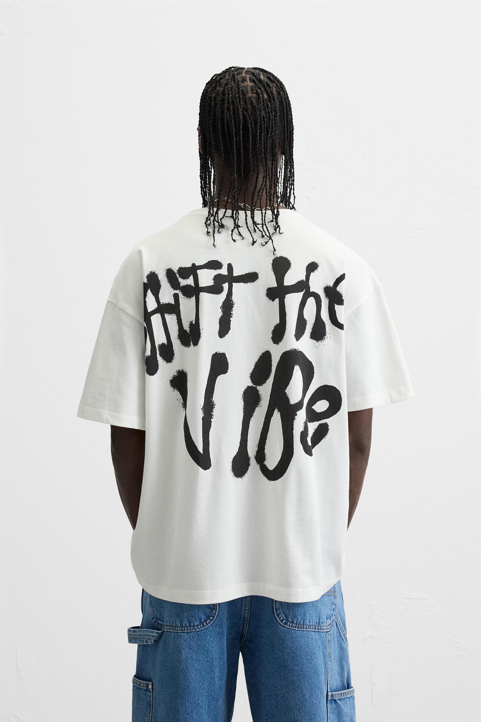 GRAFFITI TEXT T-SHIRT Product Image