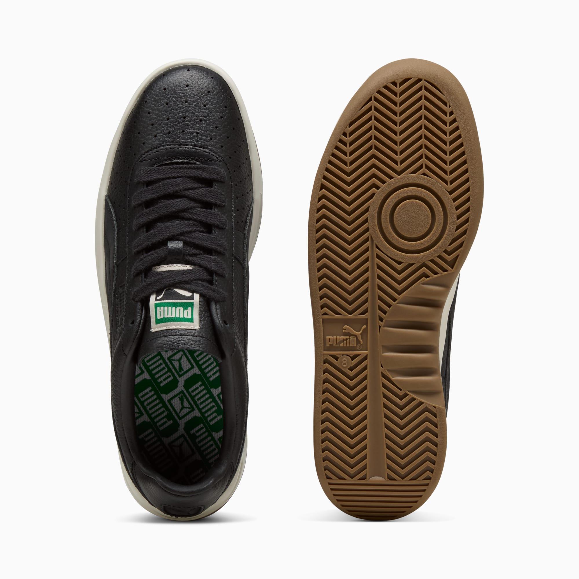 GV Special Base Sneakers Product Image