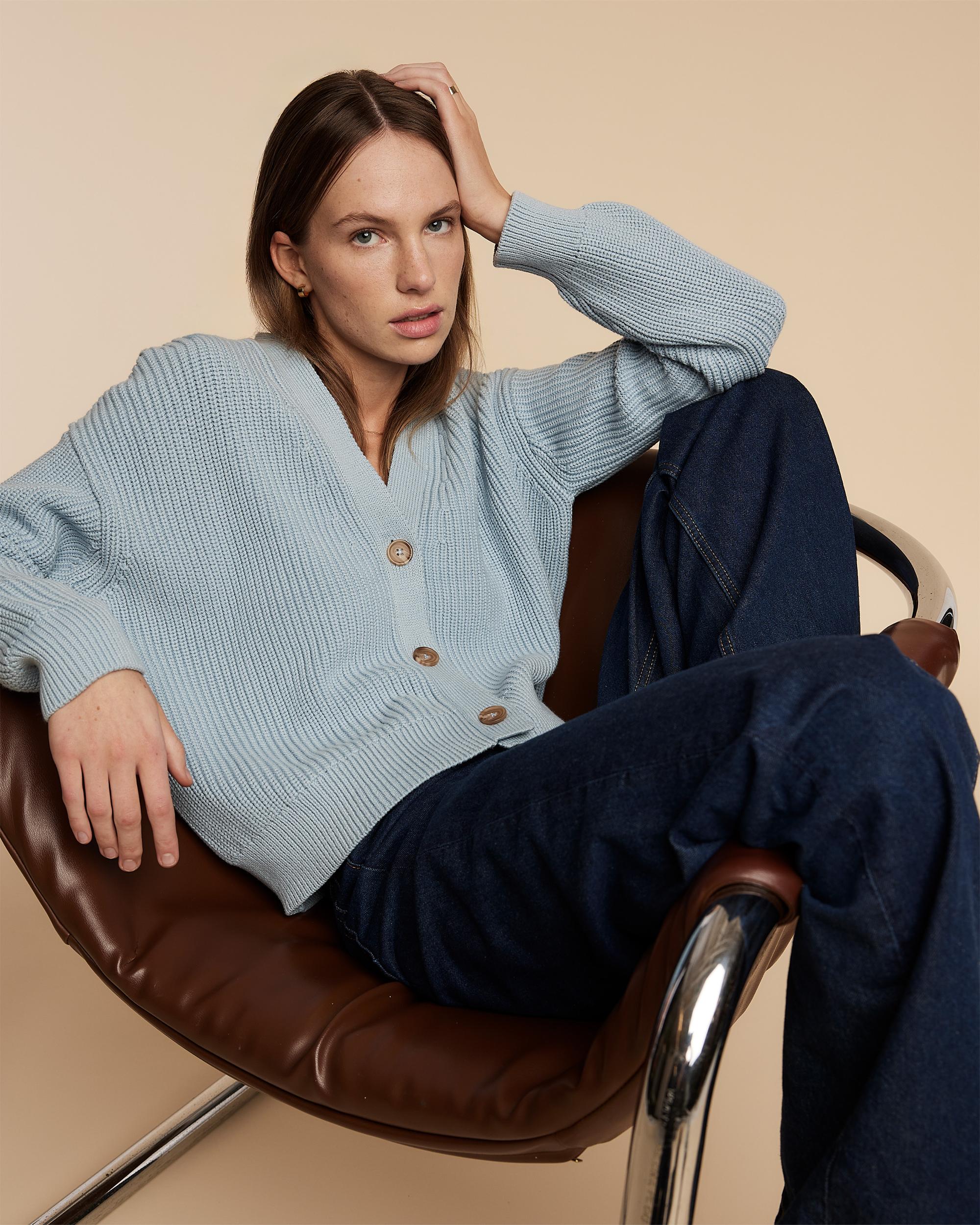 Quince | Women's Fisherman Boxy Cropped Cardigan Sweater Organic Cotton Product Image