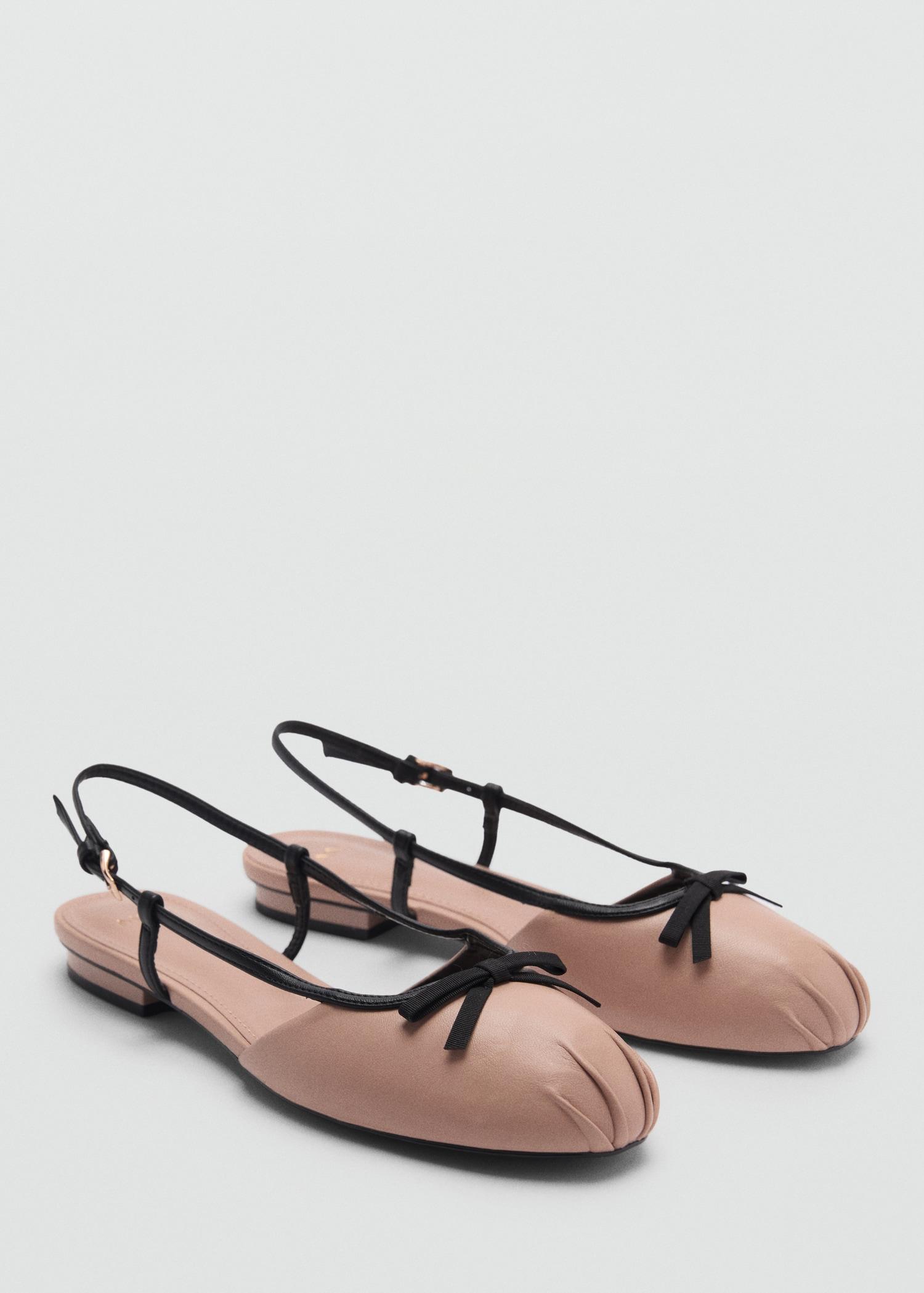 Ballet flats with decorative bow tie - Women | MANGO USA Product Image