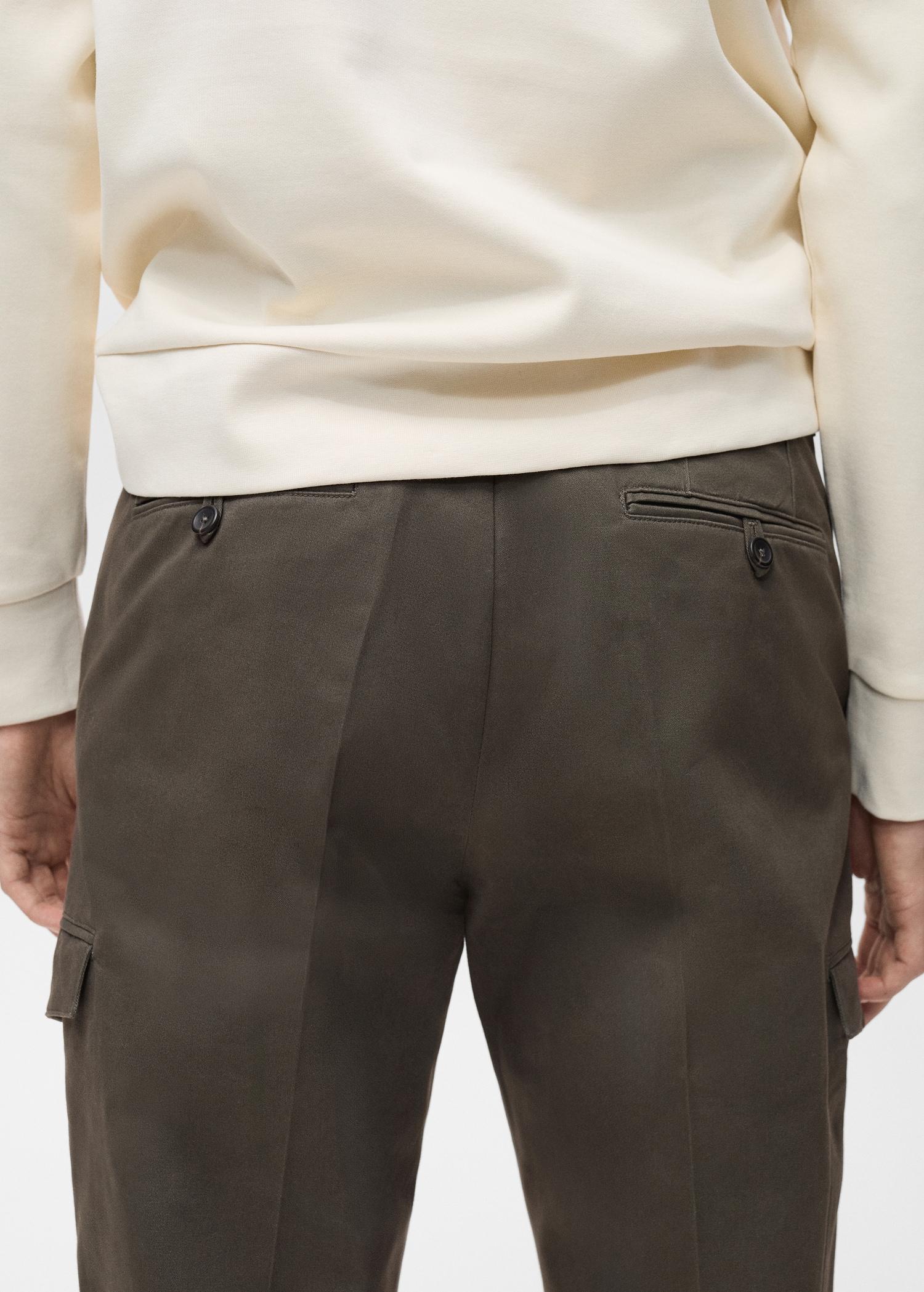 Regular-fit cotton cargo pants - Men | MANGO USA Product Image