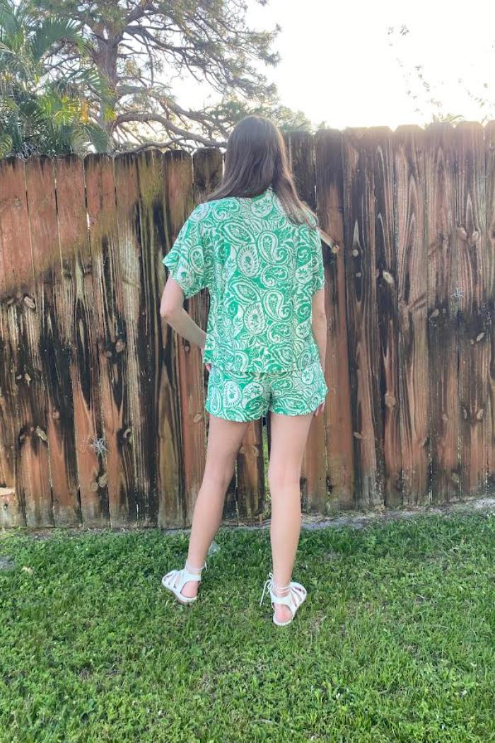 Verdant Paisley Shorts Product Image