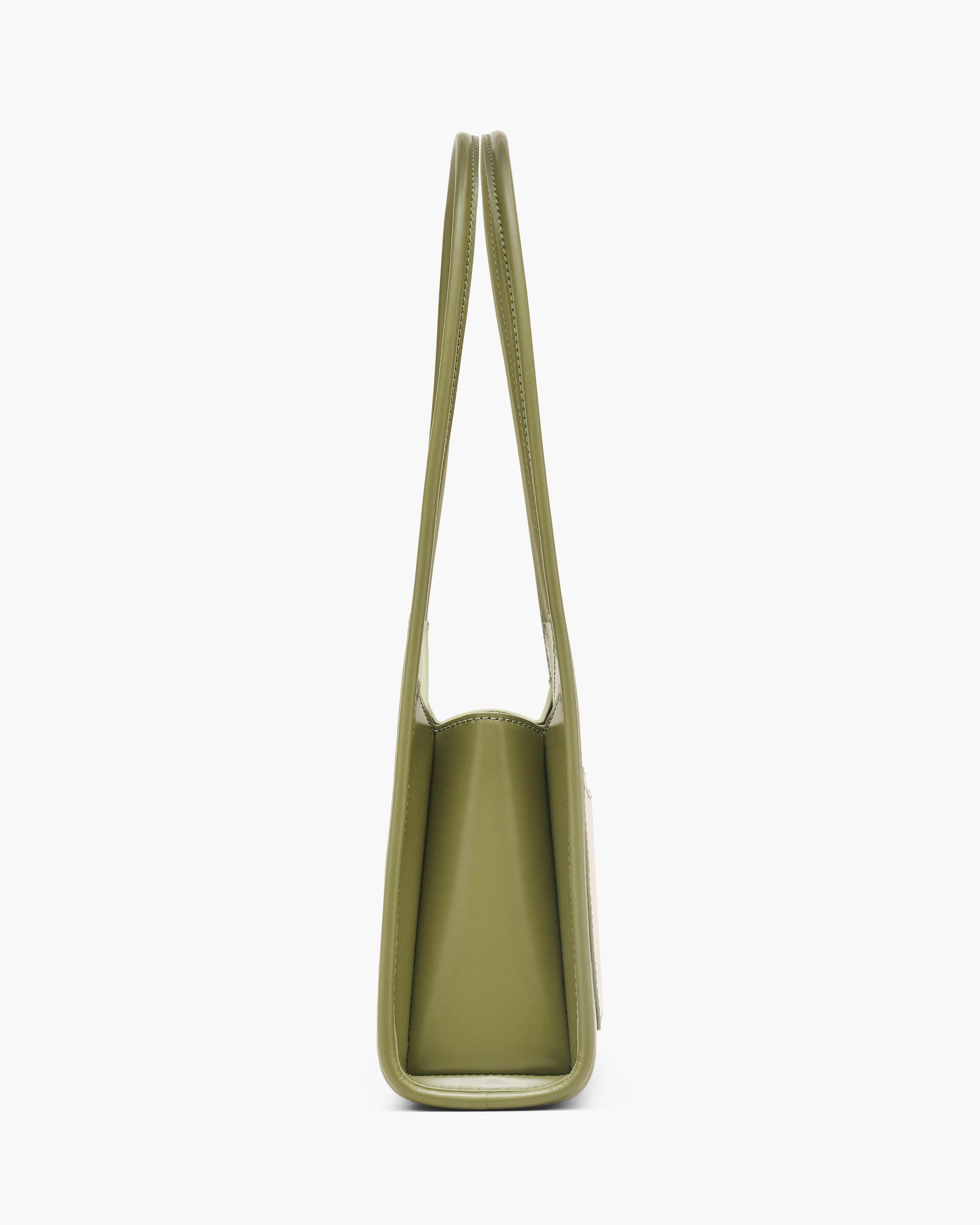 The Glam Claw Clip Shoulder Bag Product Image