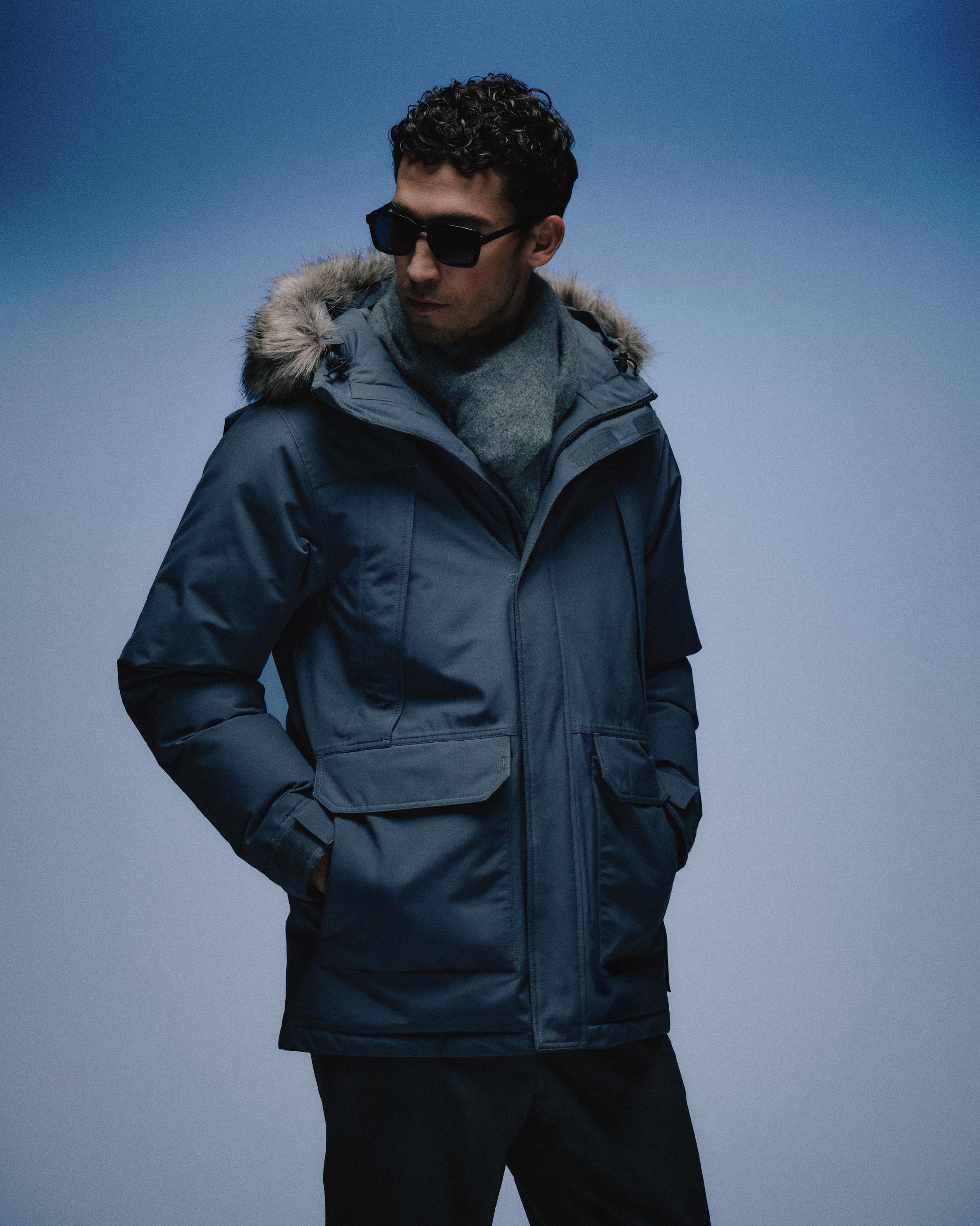 Quince | Men's Responsible Down Hooded Parka Recycled Polyester Product Image