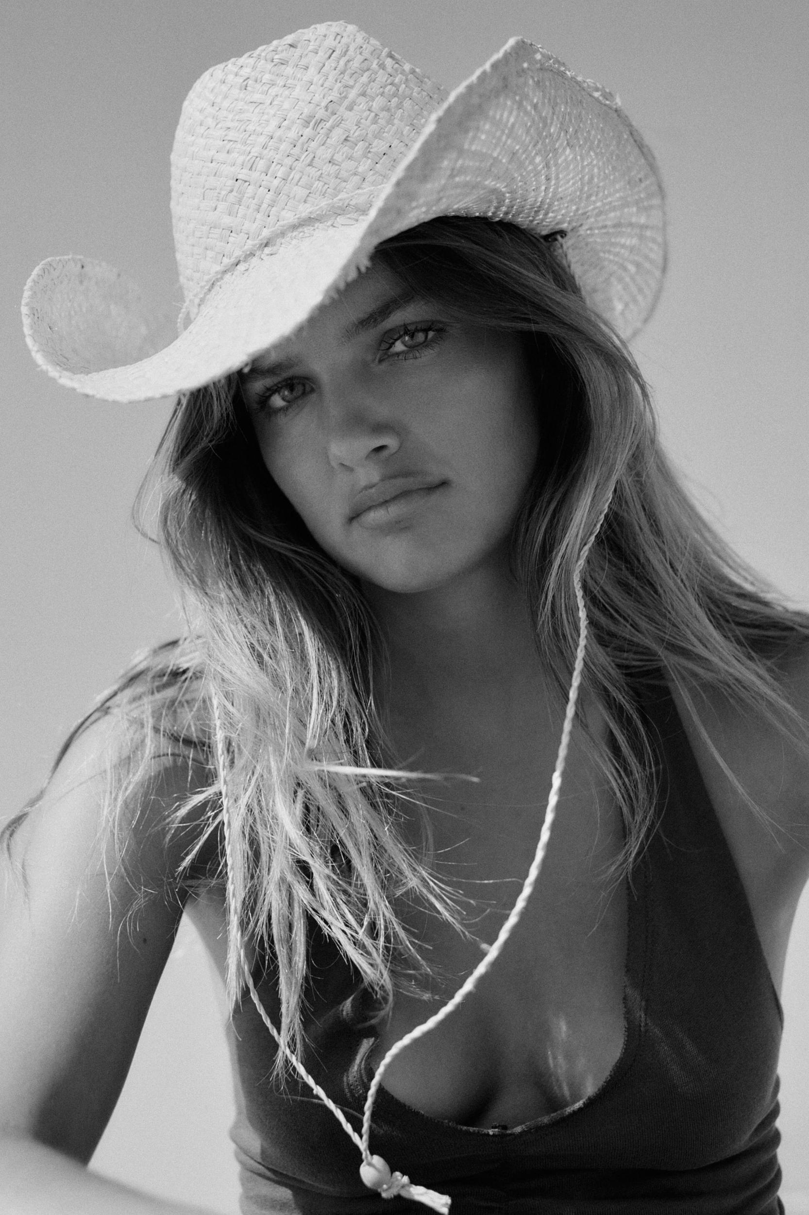 WOVEN COWBOY HAT Product Image