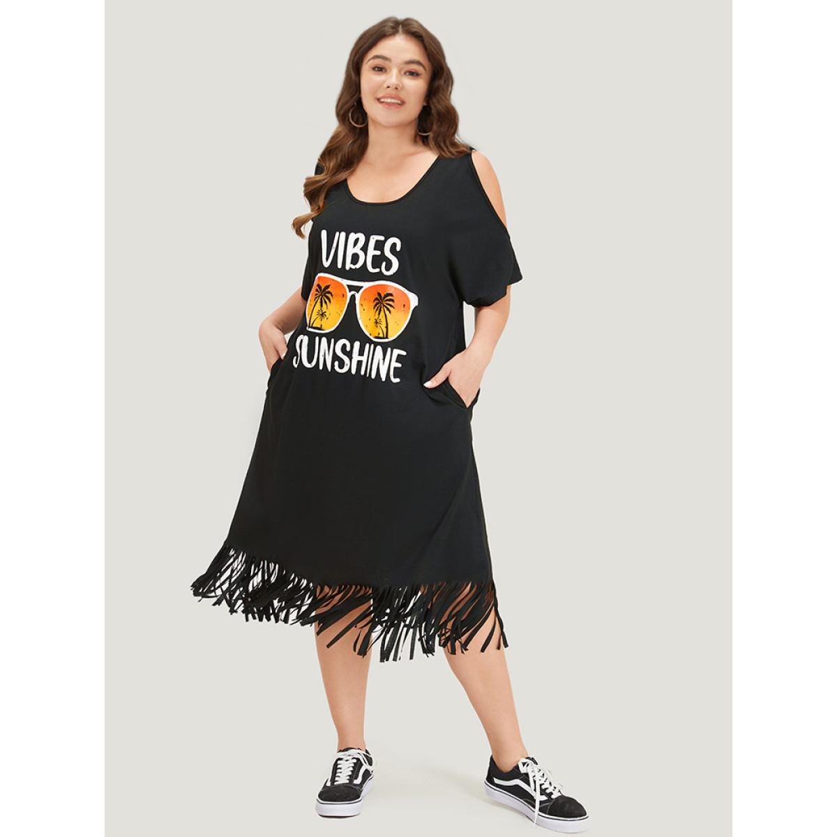 Plus Size Supersoft Essentials Tropical Print Pocket Cold Shoulder Tassel Trim Dress Black Women Casual Tassels Curvy Midi Dress BloomChic 28/5X Product Image