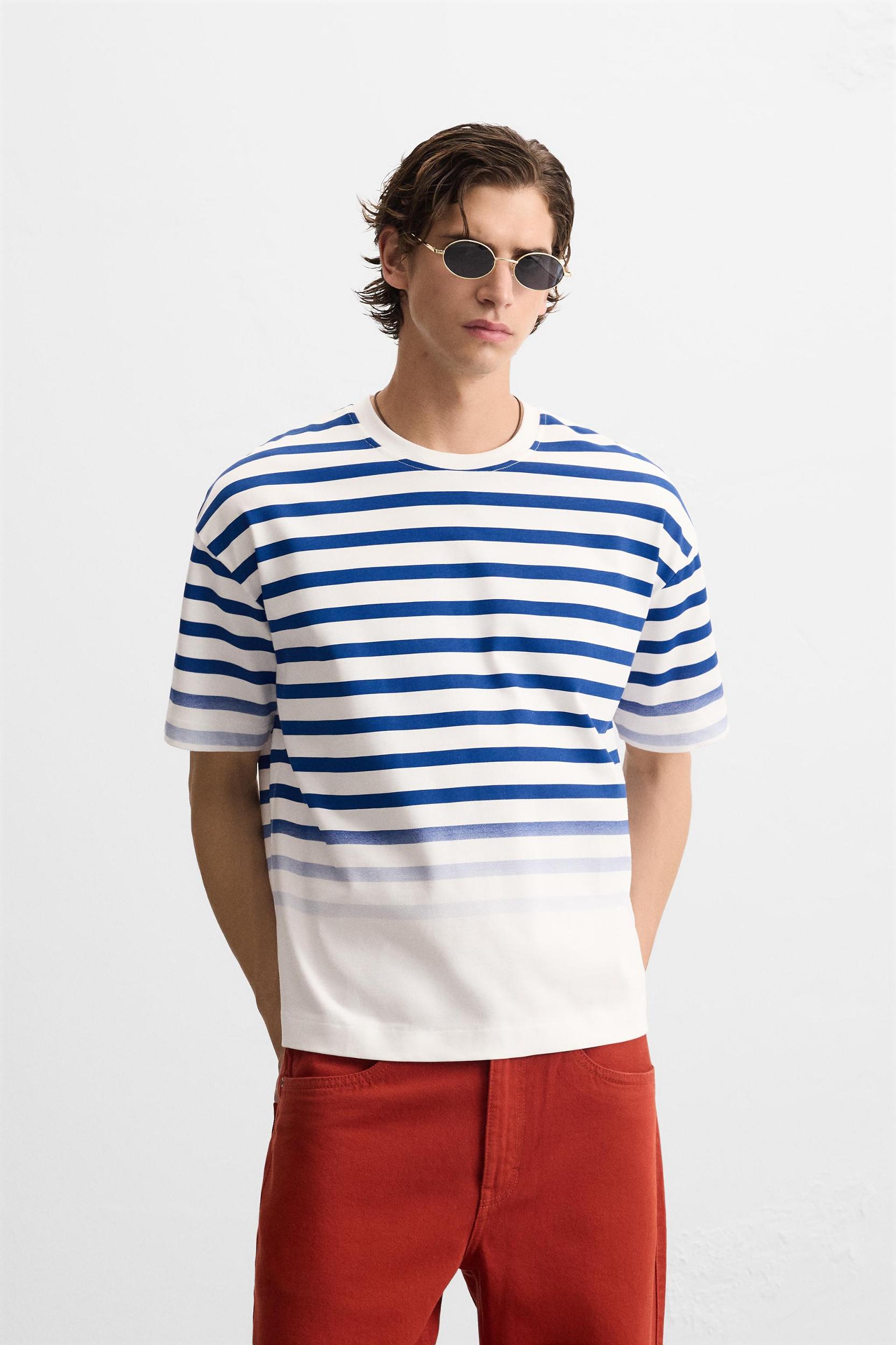 STRIPED T-SHIRT Product Image