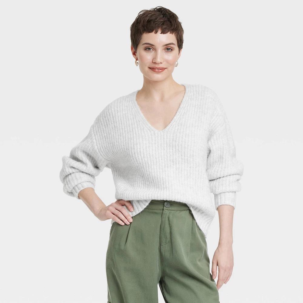 Womens V-Neck Pullover Sweater - Universal Thread XL: Recycled Polyester, Textured Stitching, Ribbed Hem Product Image