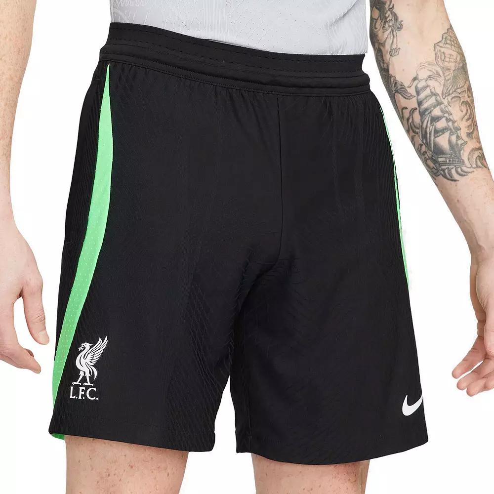 Men's Nike Black Liverpool 2023/24 Strike Elite Performance Shorts,  Product Image