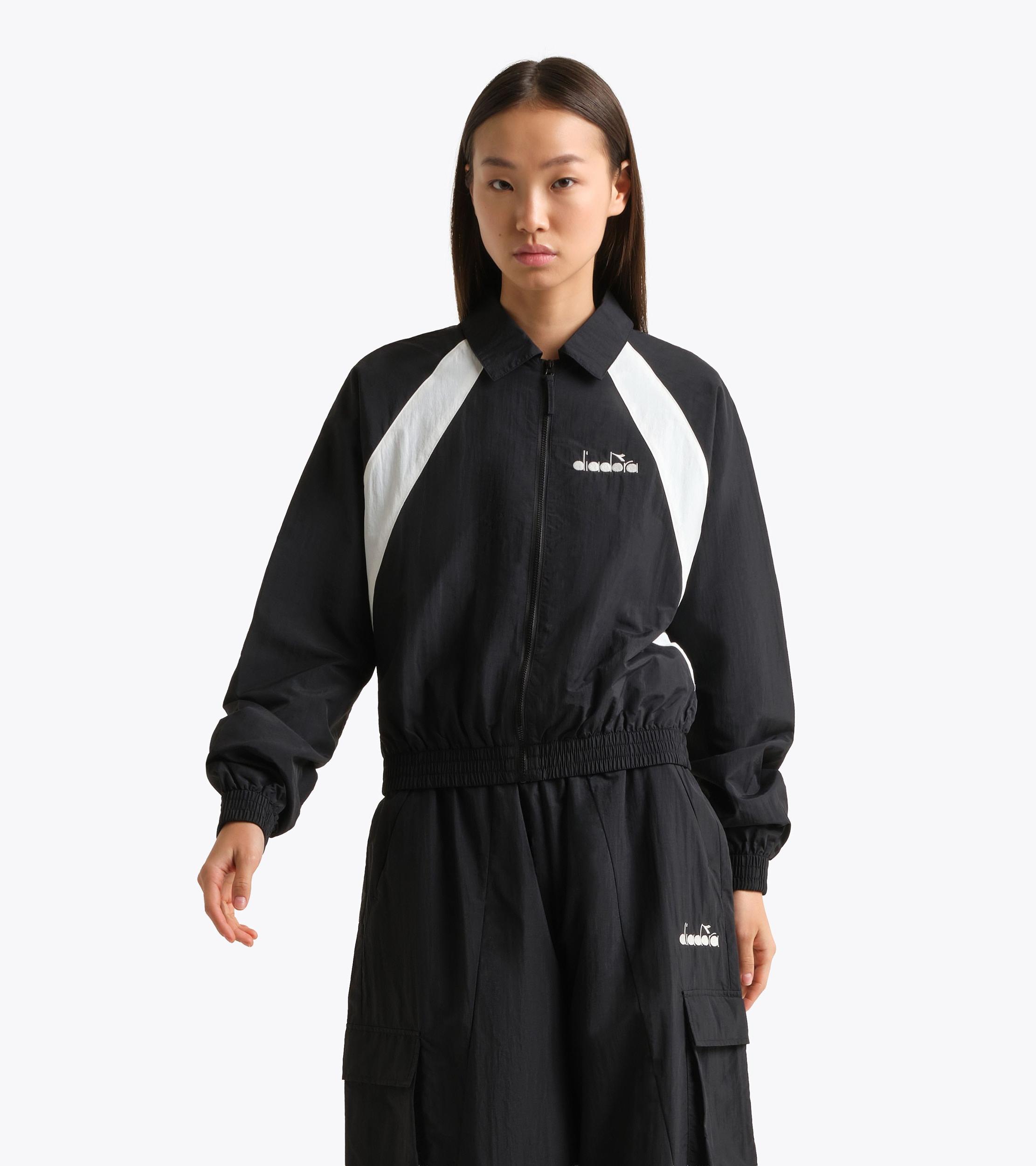 L. TRACK JACKET LOGO Product Image