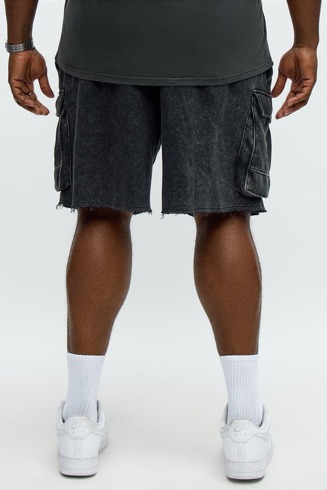 Tyson Bagged Off Cargo Relaxed Shorts - Black Male Product Image