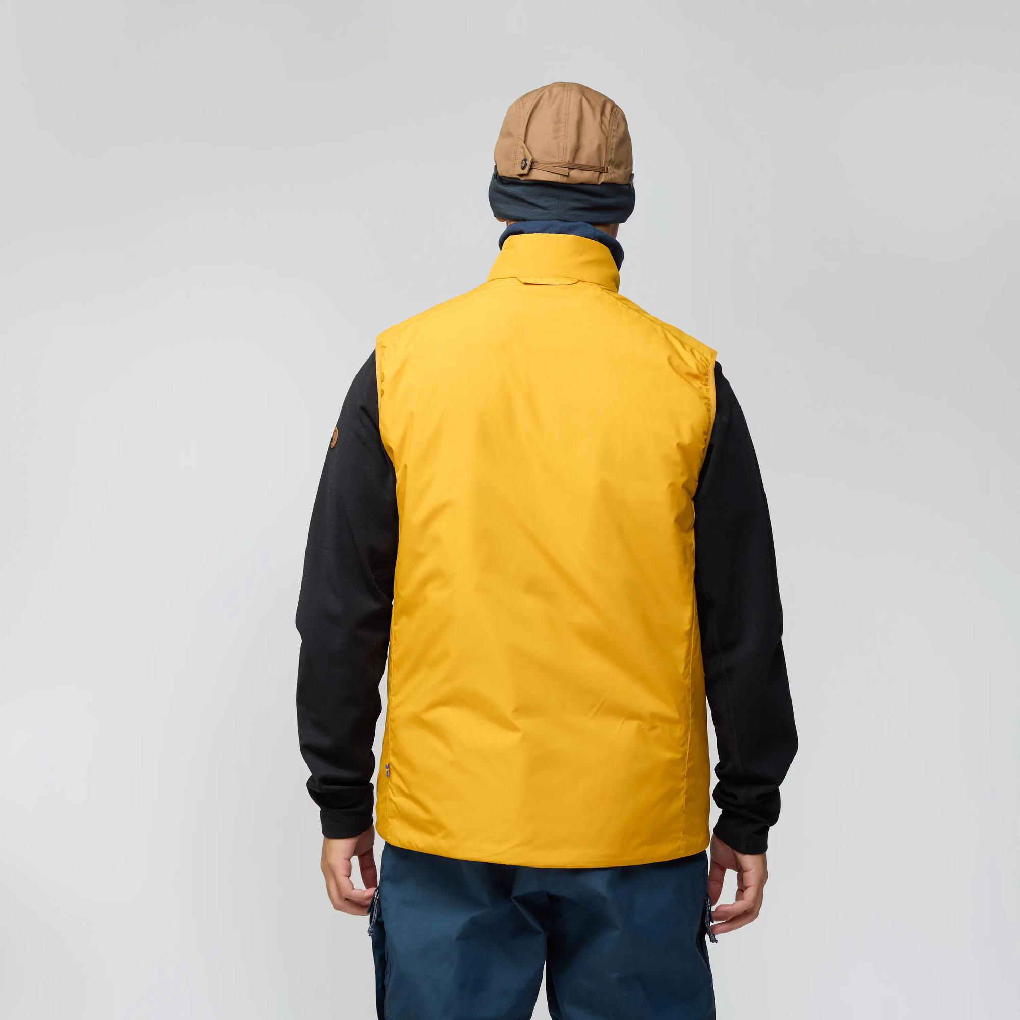 Bergtagen 60 Insulation vest M Product Image