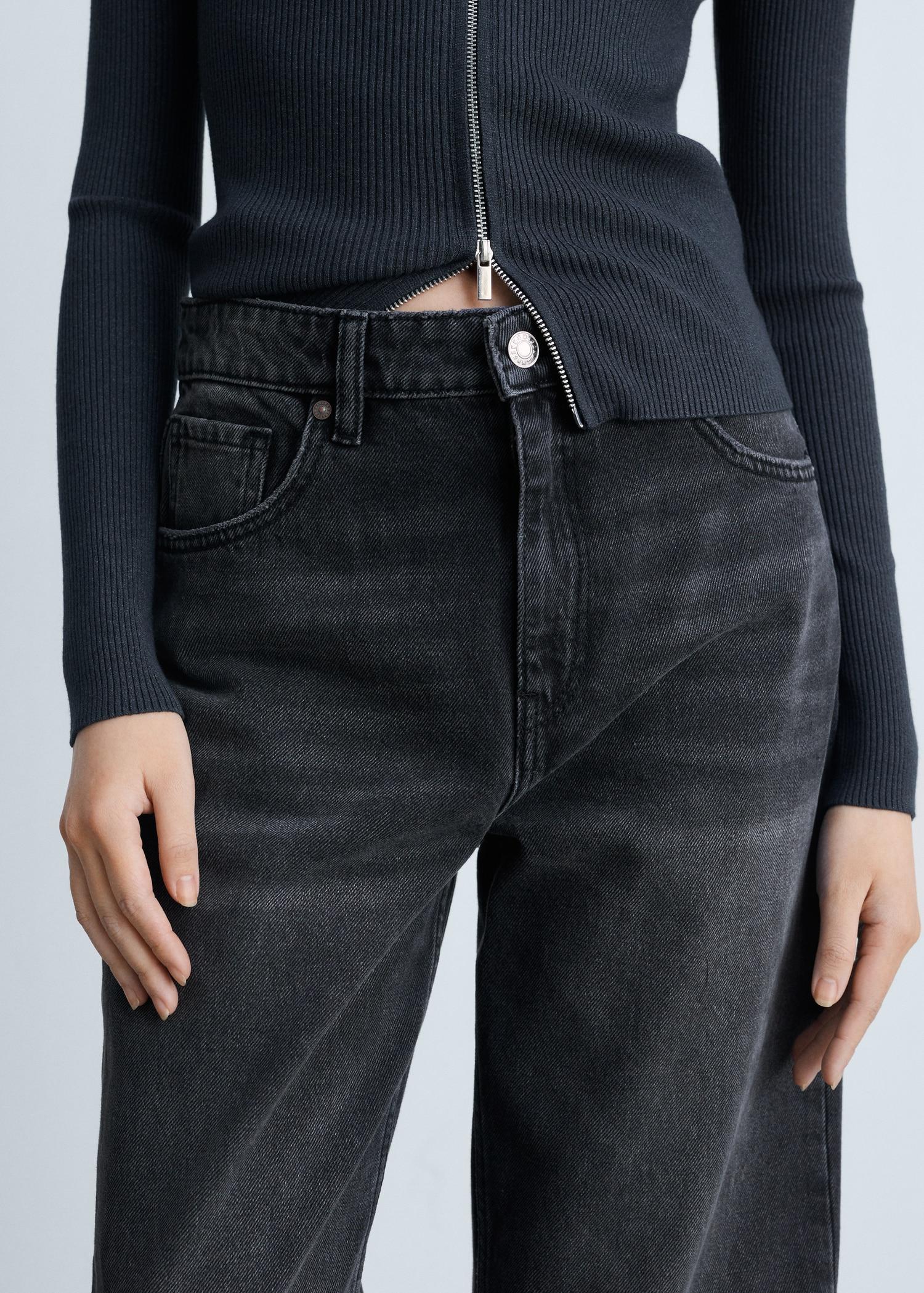 Miami medium-rise straight-fit jeans - Women | MANGO USA Product Image