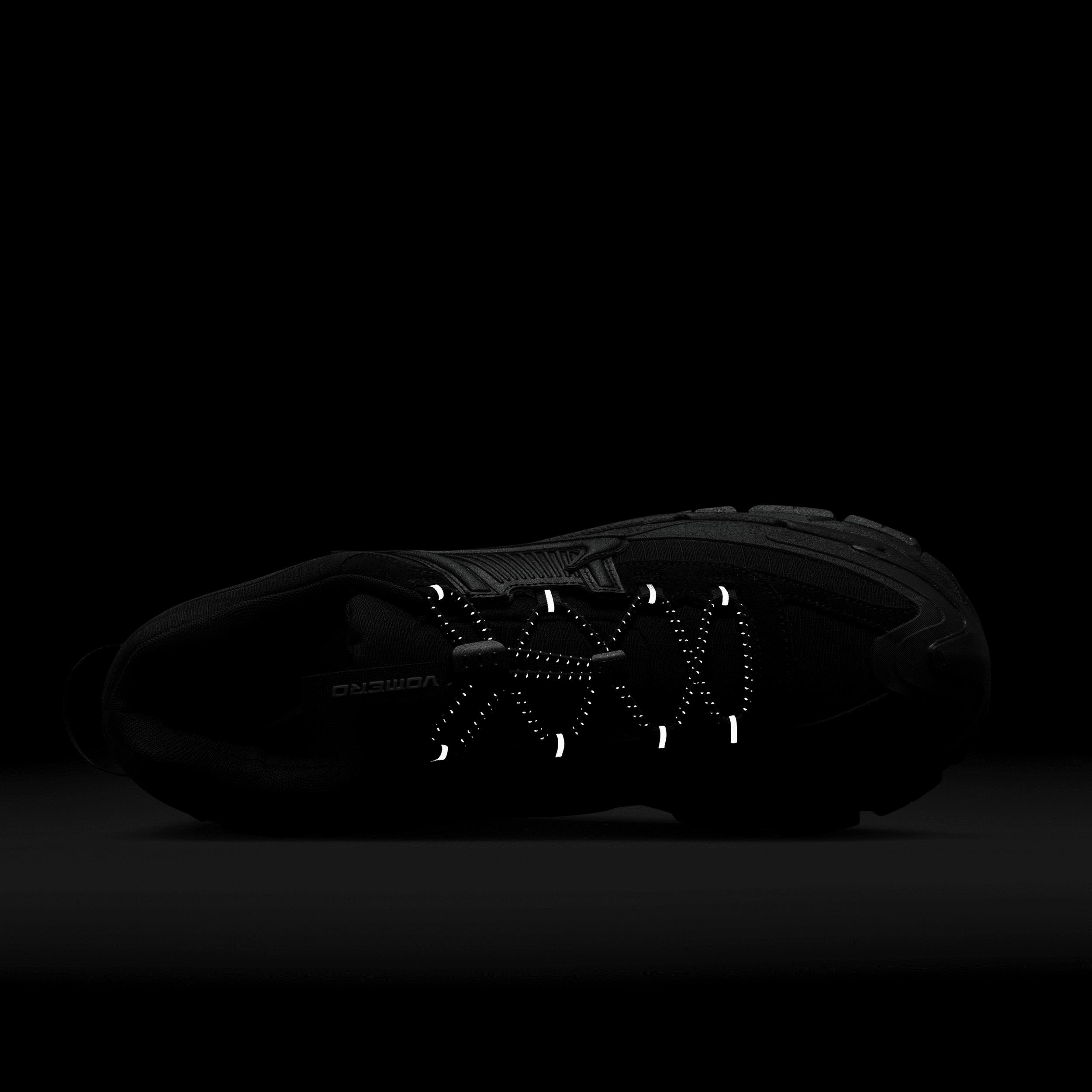 Nike Mens Zoom Vomero Roam Winterized Shoes | FV2295-002 Product Image