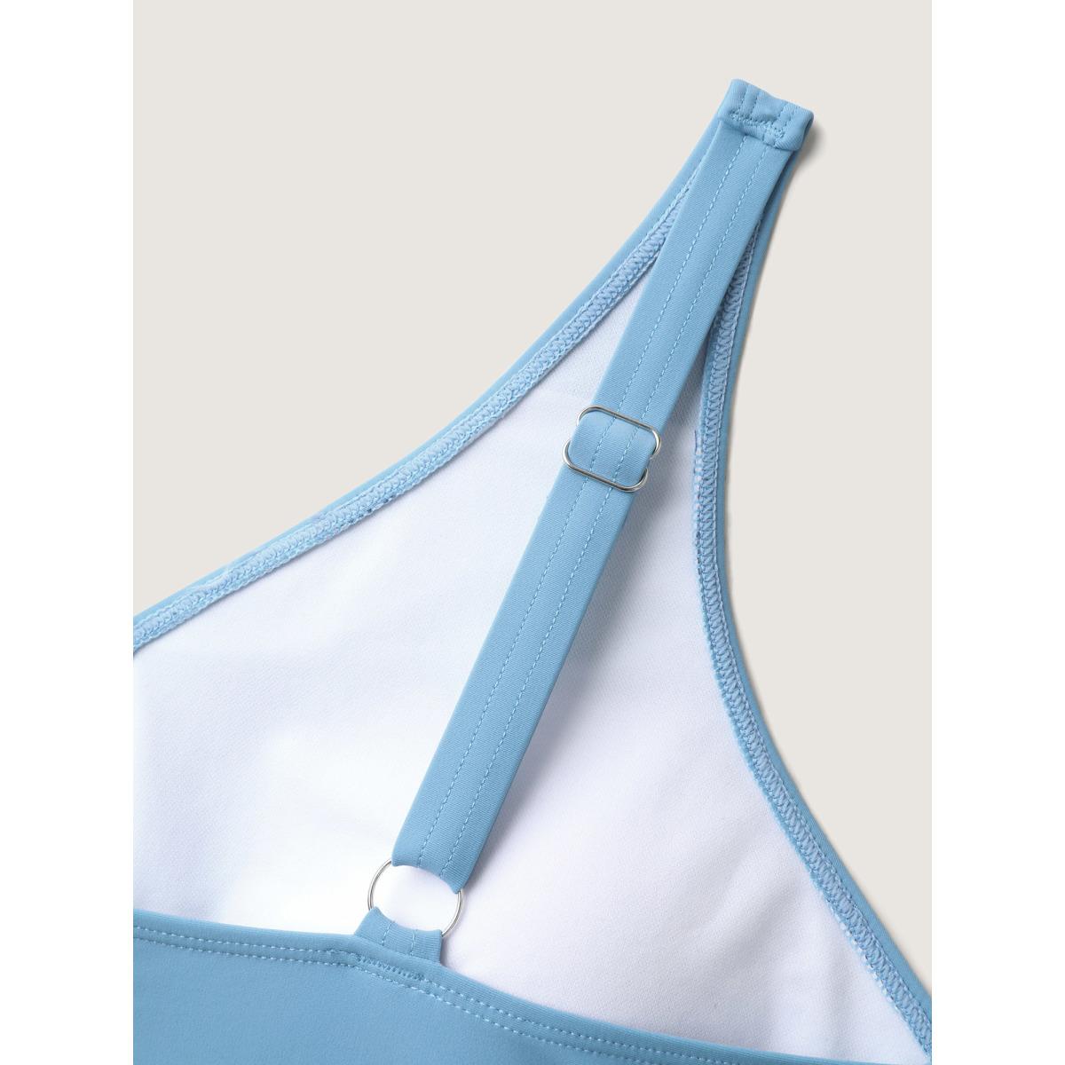 Plus Size Color-Block Twist Front One-Piece Swimsuit Women's Swimwear Aegean Resort Twist Curve Bathing Suits High stretch One Pieces BloomChic 12/L Product Image