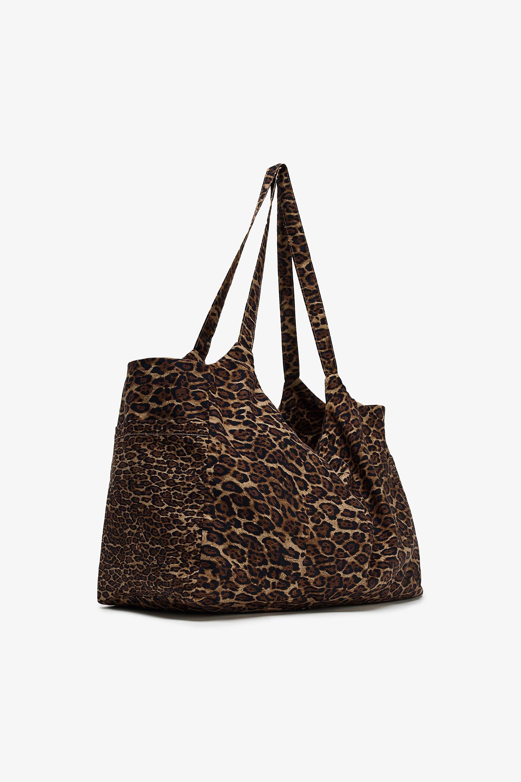 ANIMAL PRINT LARGE COTTON BAG Product Image