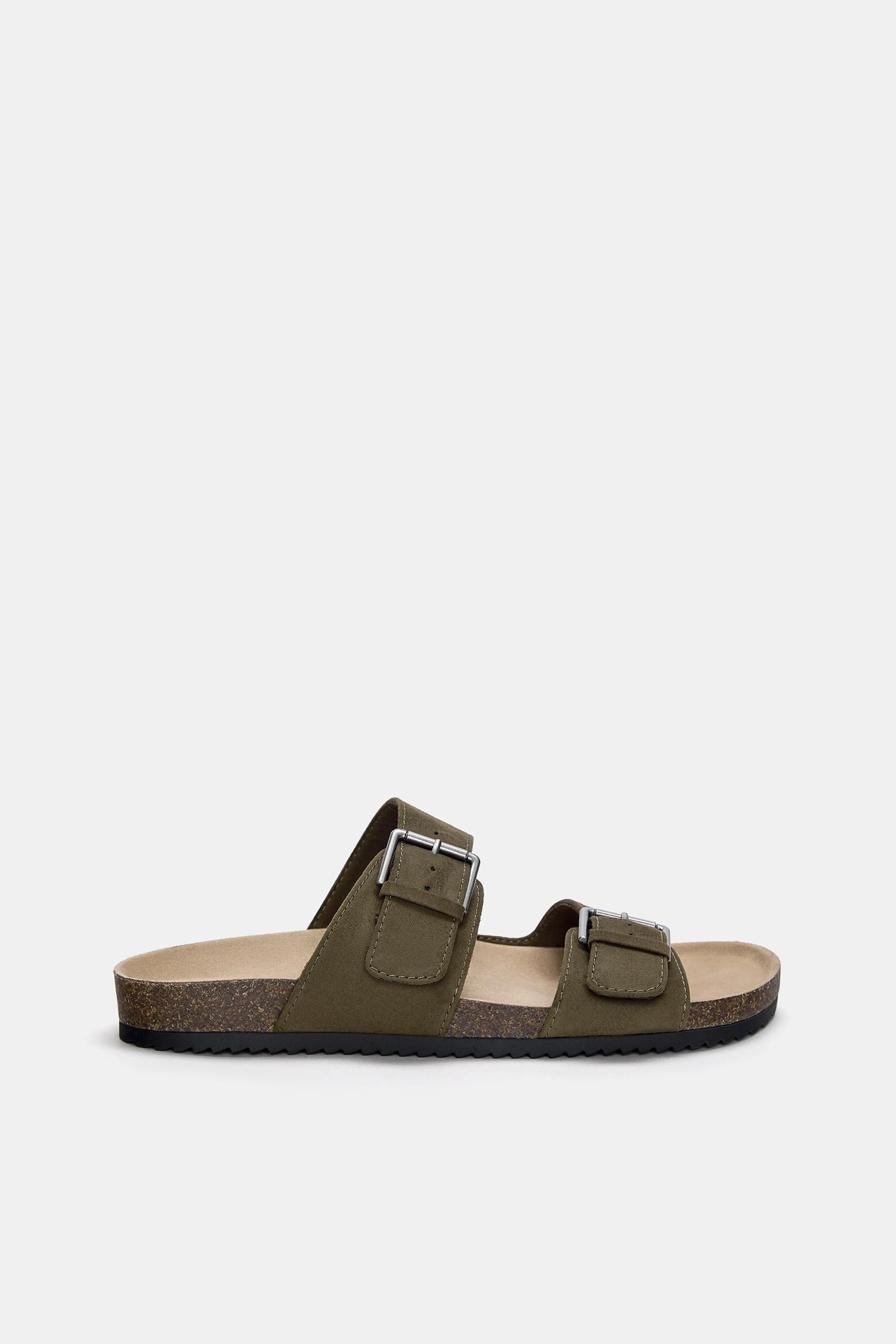 Flat sandals with buckles Product Image