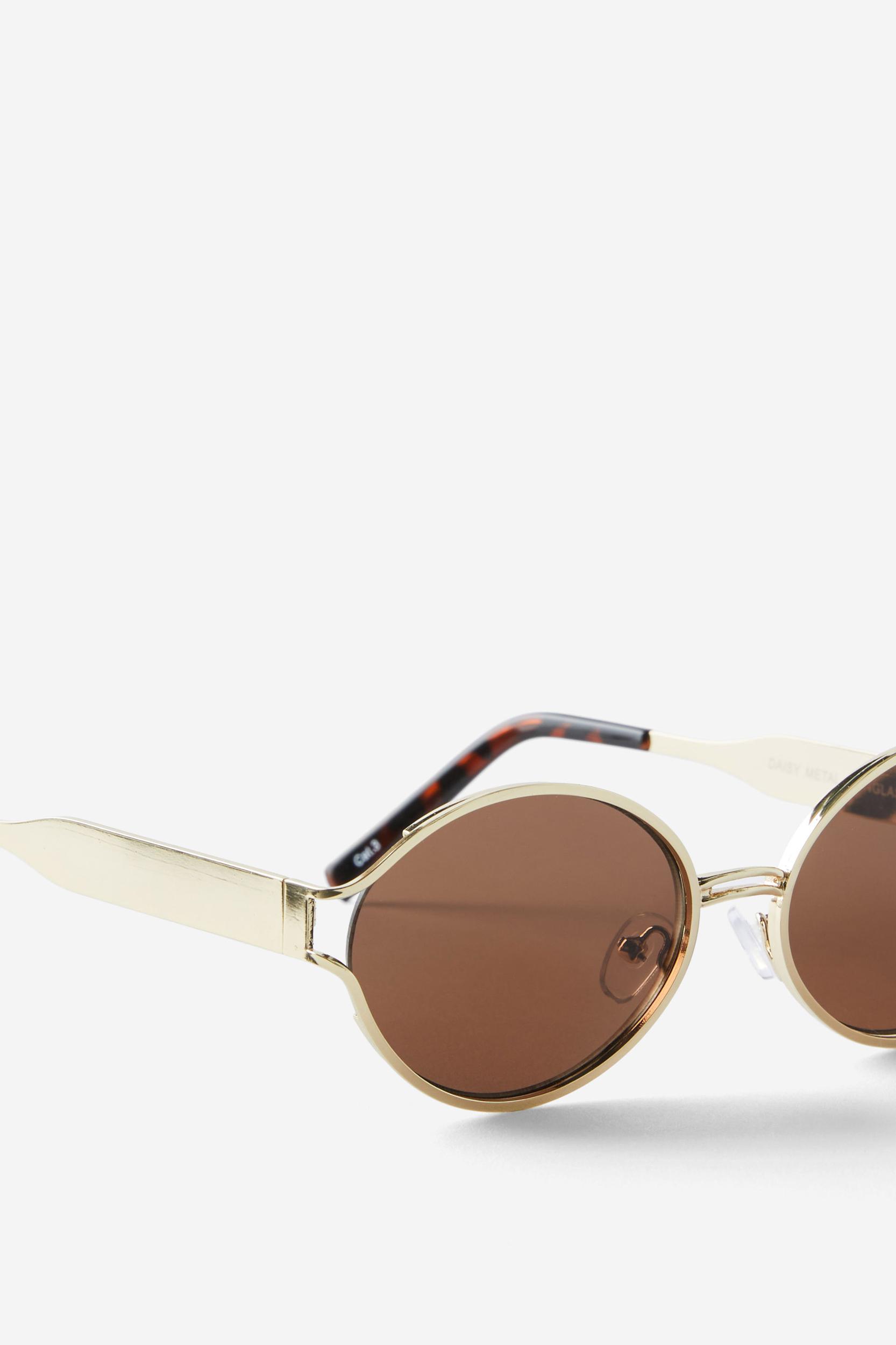 Daisy Metal Sunglasses Product Image