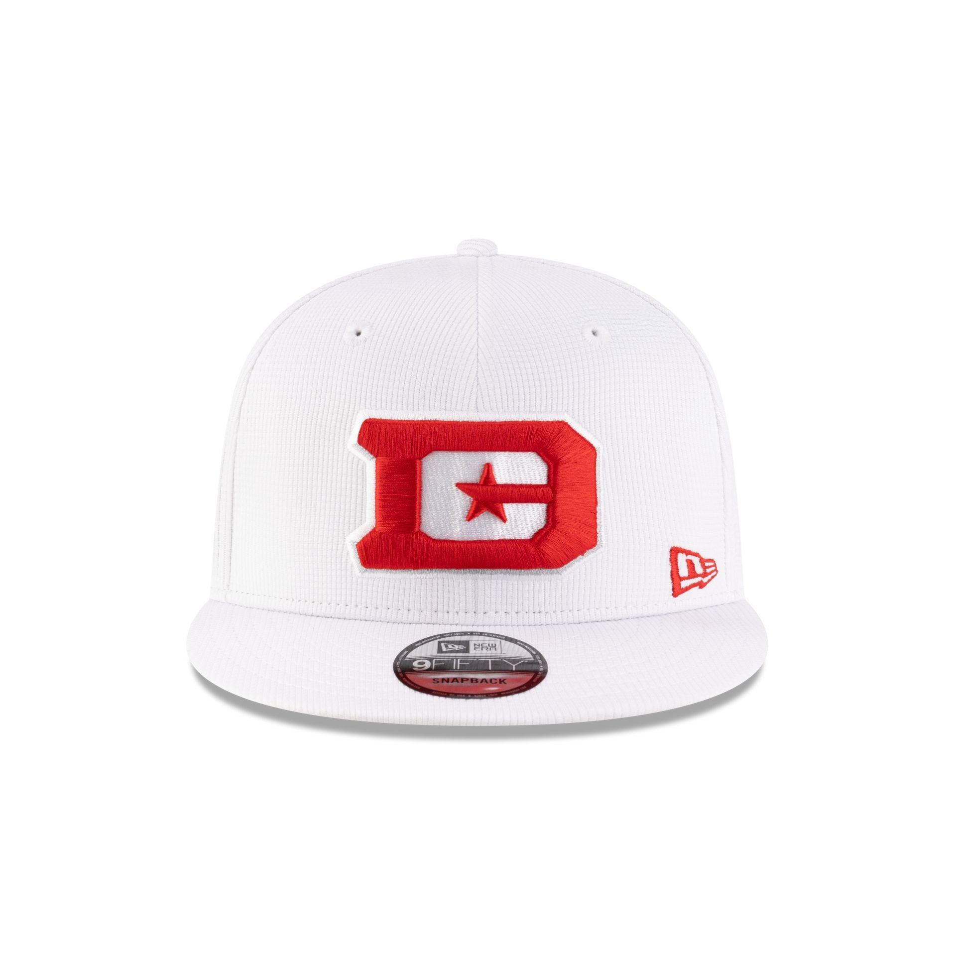 DC Defenders White 9FIFTY Snapback Hat Male Product Image