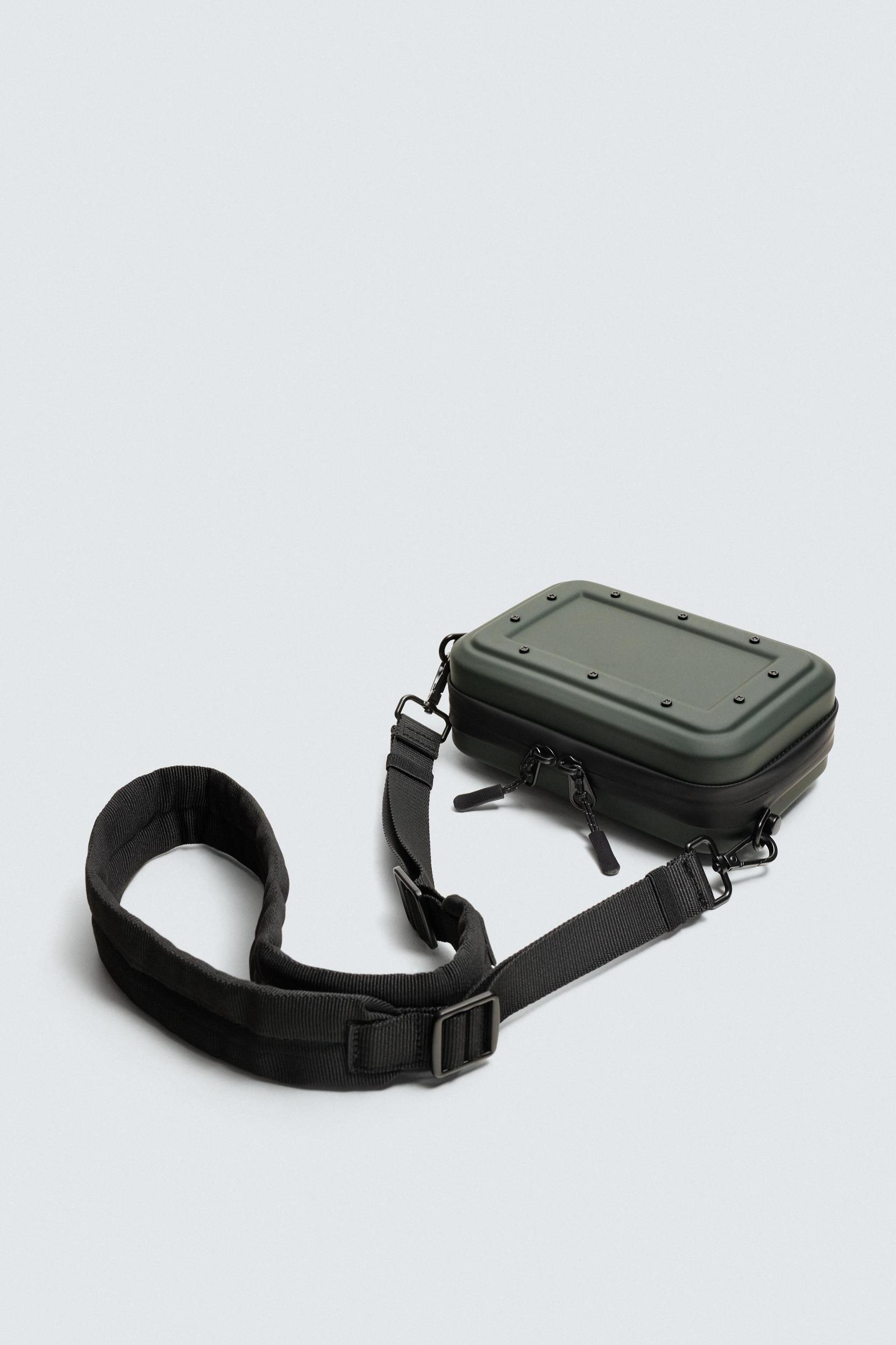 BOX CROSSBODY BAG Product Image