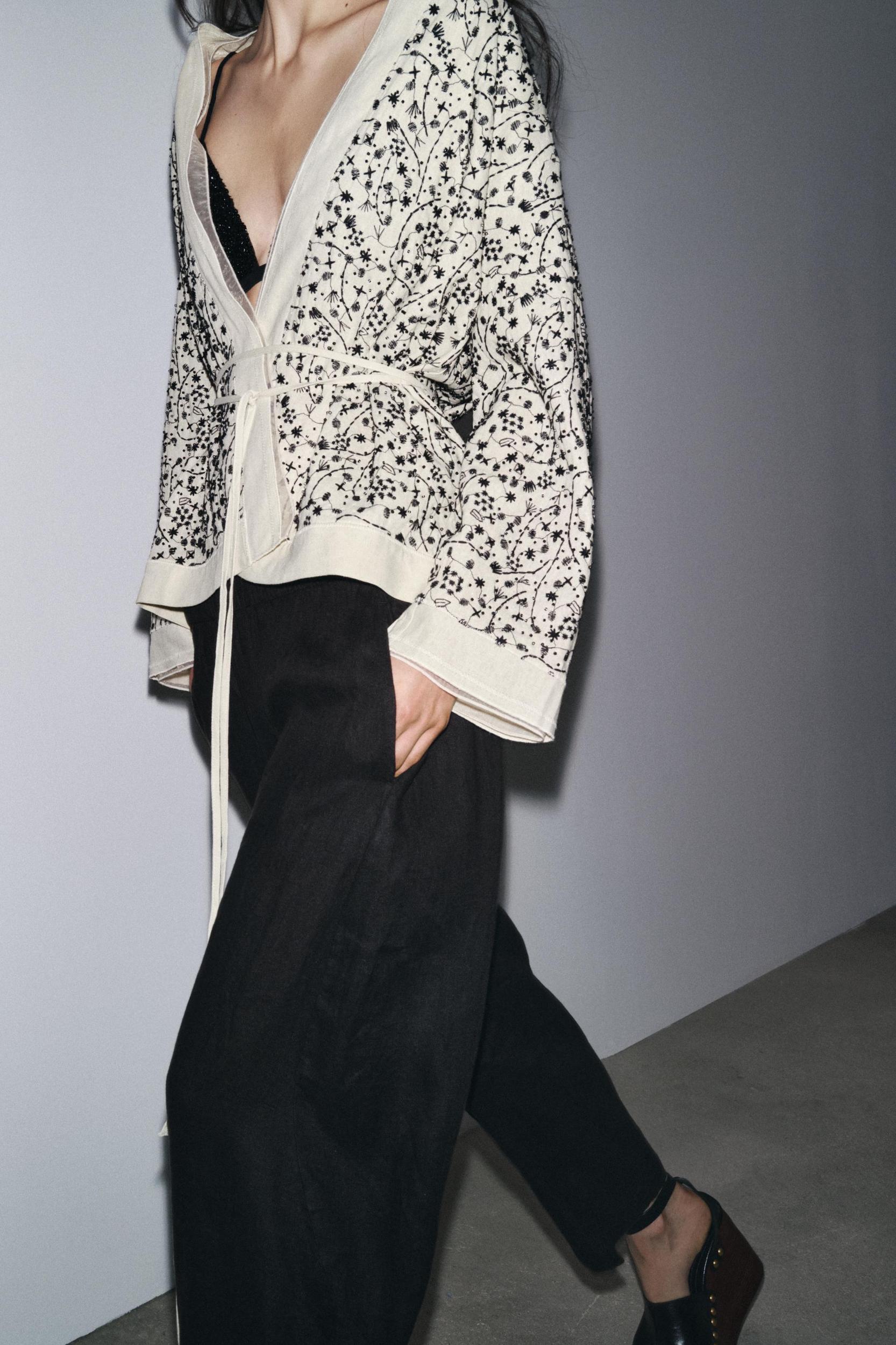 EMBROIDERED LINEN KIMONO ZW COLLECTION Product Image