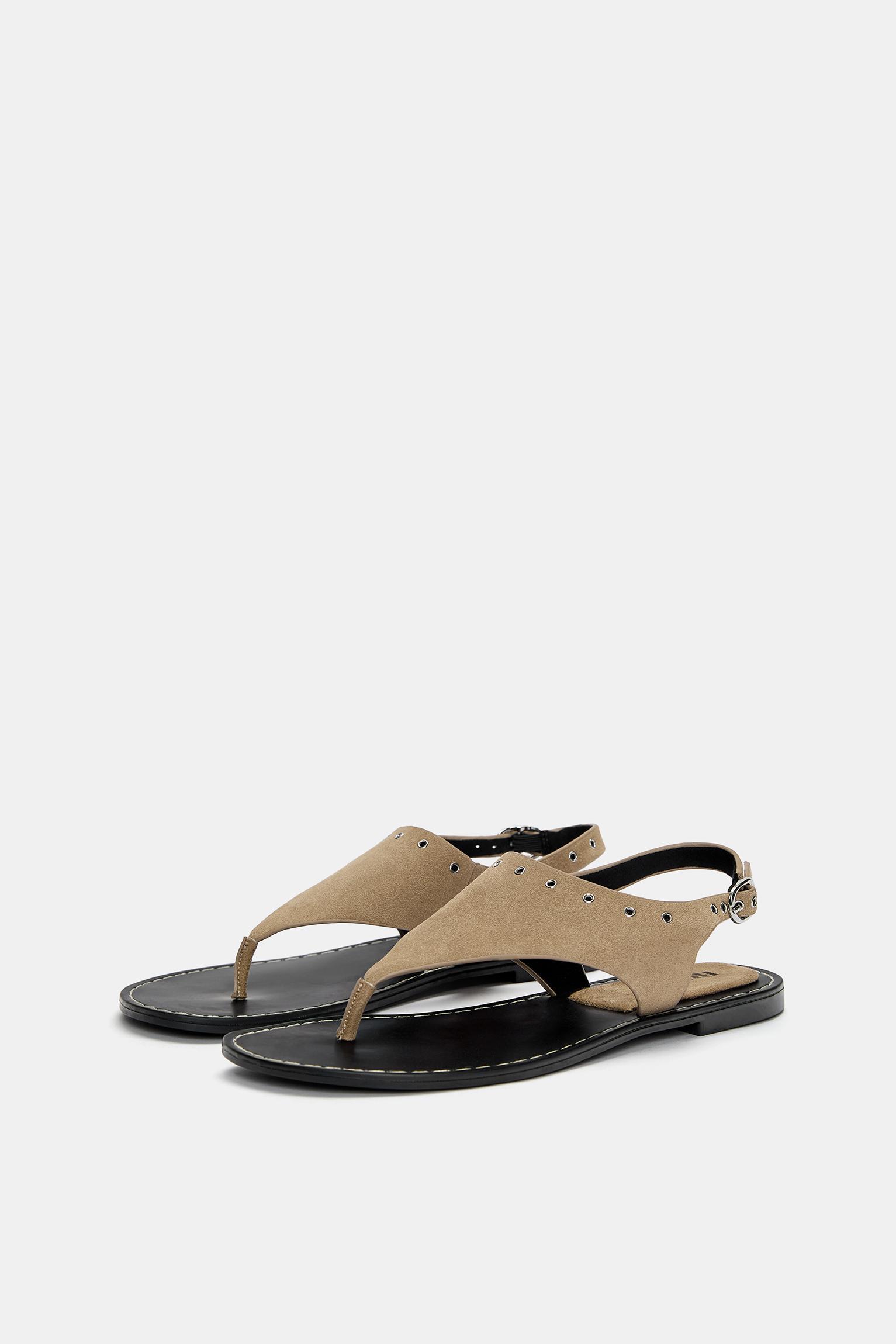 Leather flat sandals Product Image