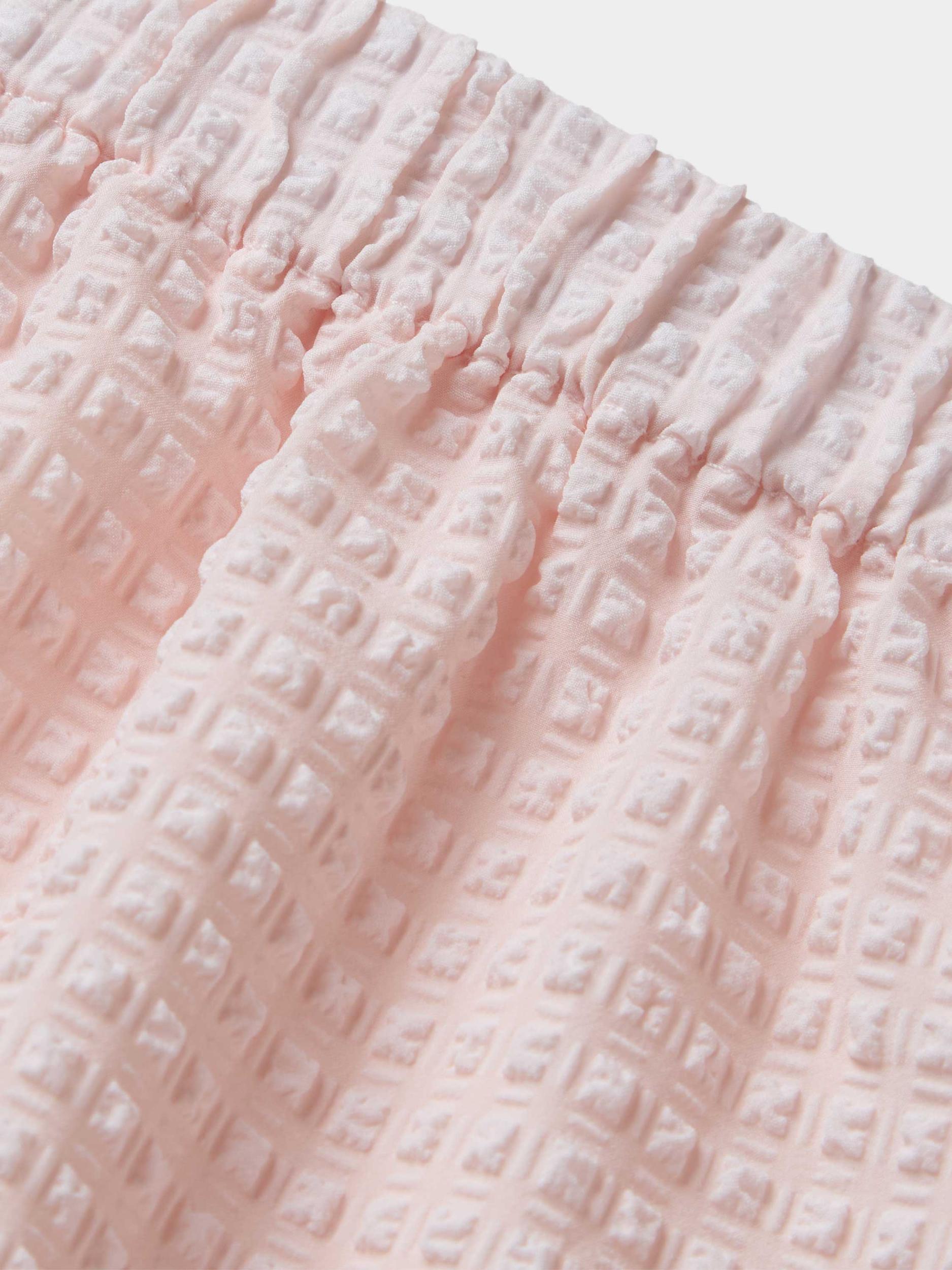Resort Shorts - Seersucker Bubblebath Product Image
