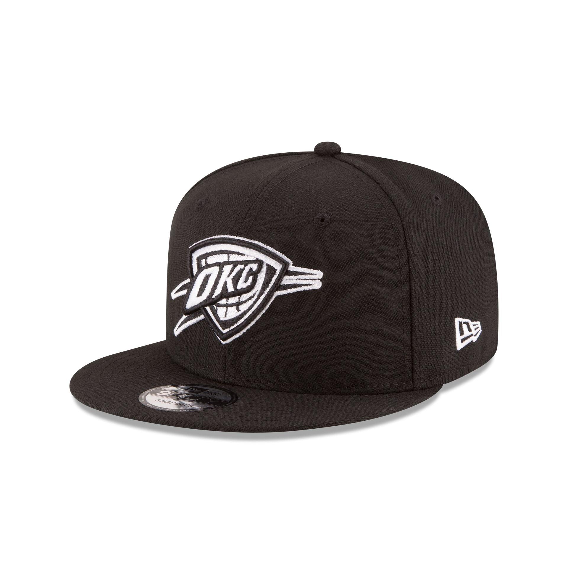 Oklahoma City Thunder 2025 NBA Champions Black & White 9FIFTY Snapback Hat Male Product Image